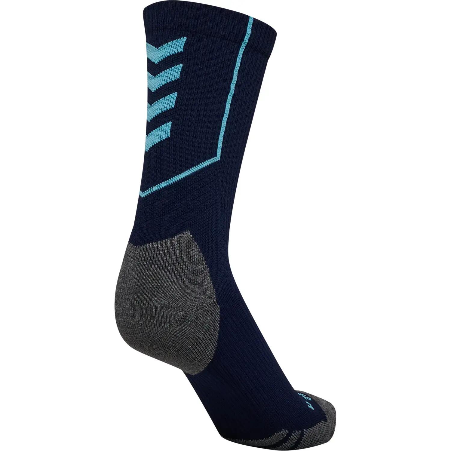 hummel calzini bassi hmlPRO TRAINING SOCKS LOW NEON MARINE/BLUE FISH 3/3