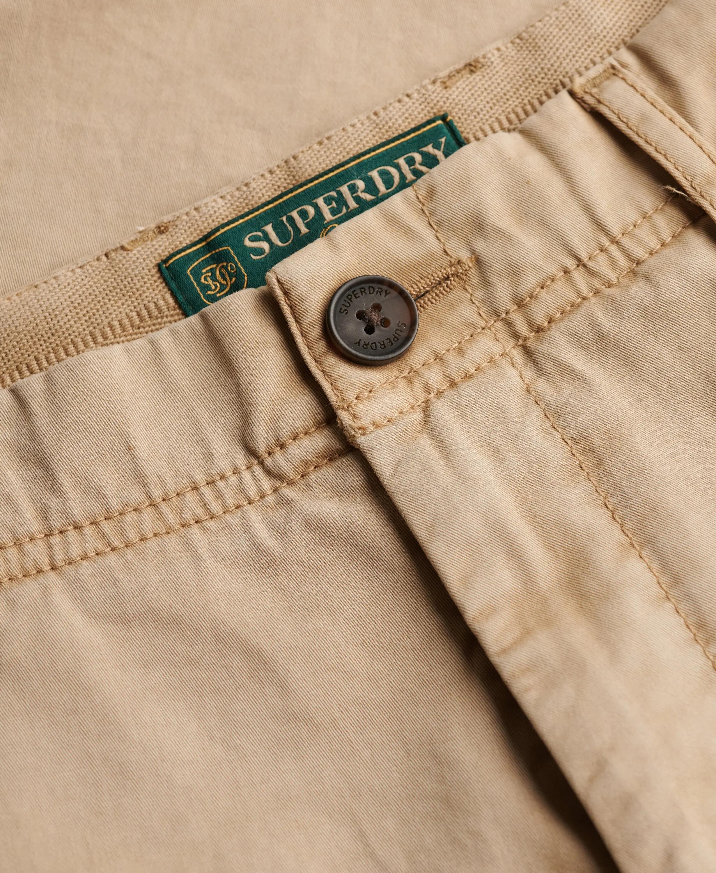 superdry Chino Shorts van katoen met stretch – relaxed fit – Stonewash Taupe 7/7