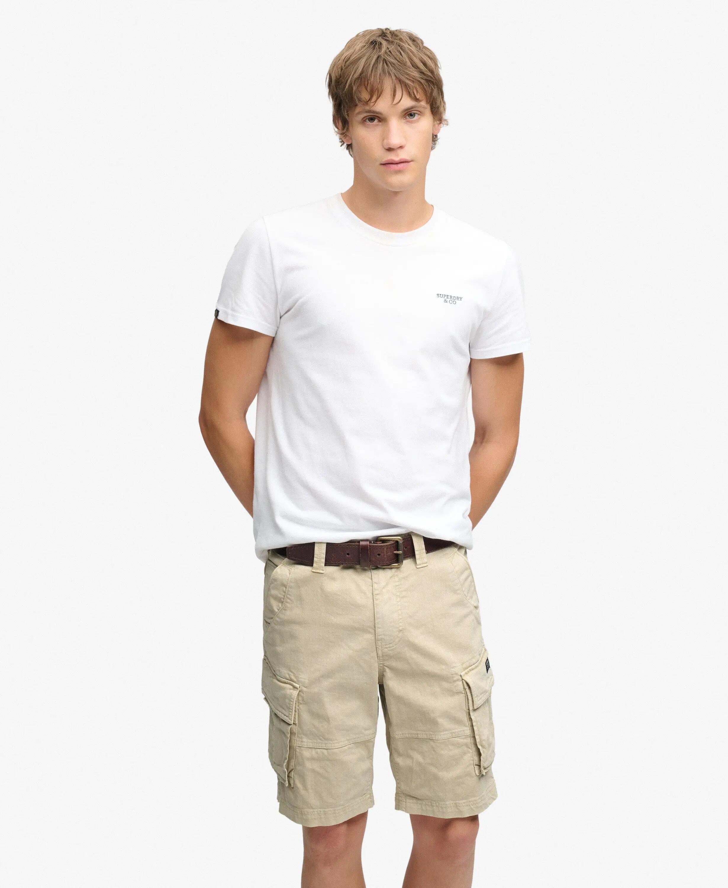 SUPERDRY picture