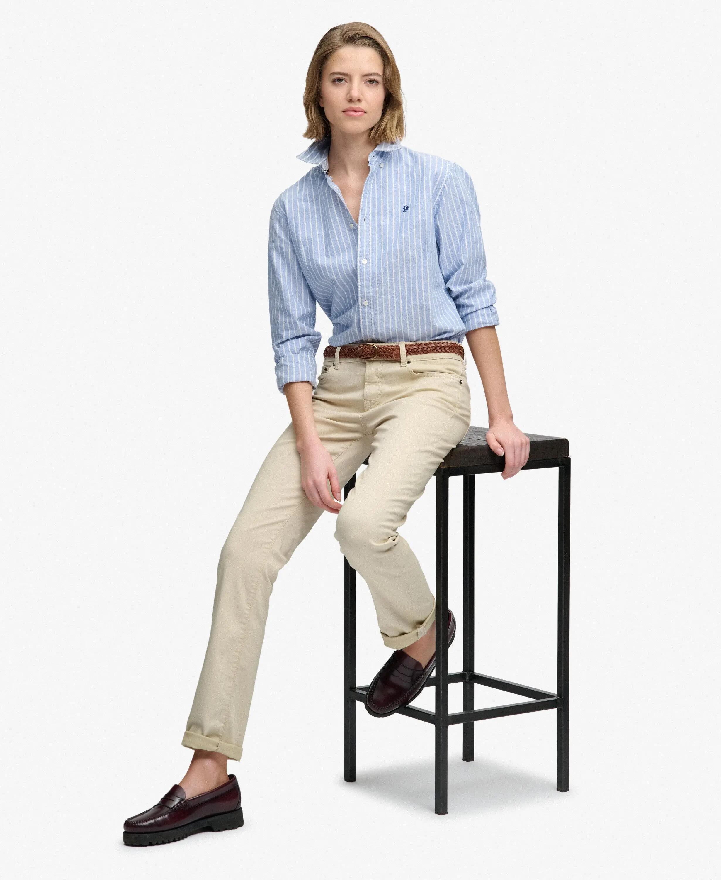 superdry Mid Rise Slim Sateen-Hose – Slim Fit – STONE 2/6