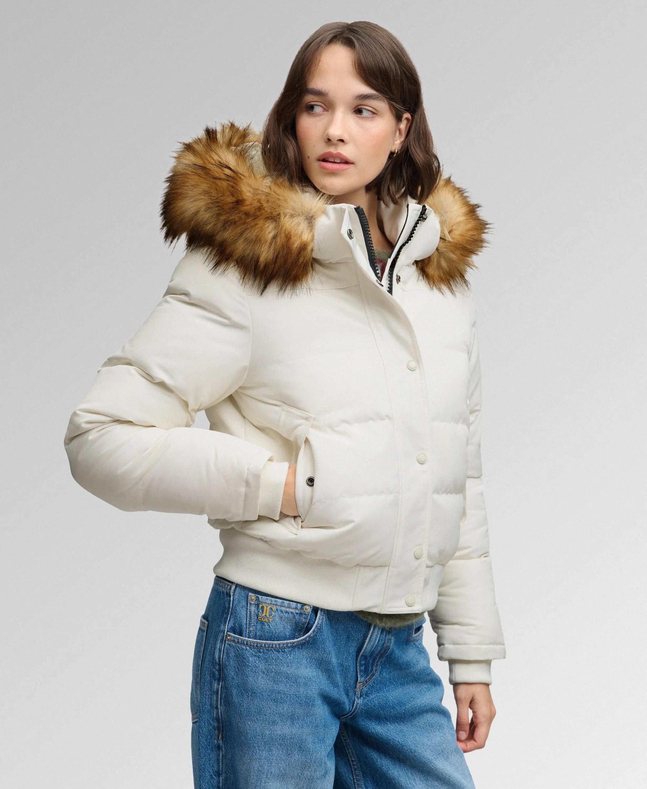 superdry Blusão Bomber Everest com Capuz e Pelo Sintético 5/7