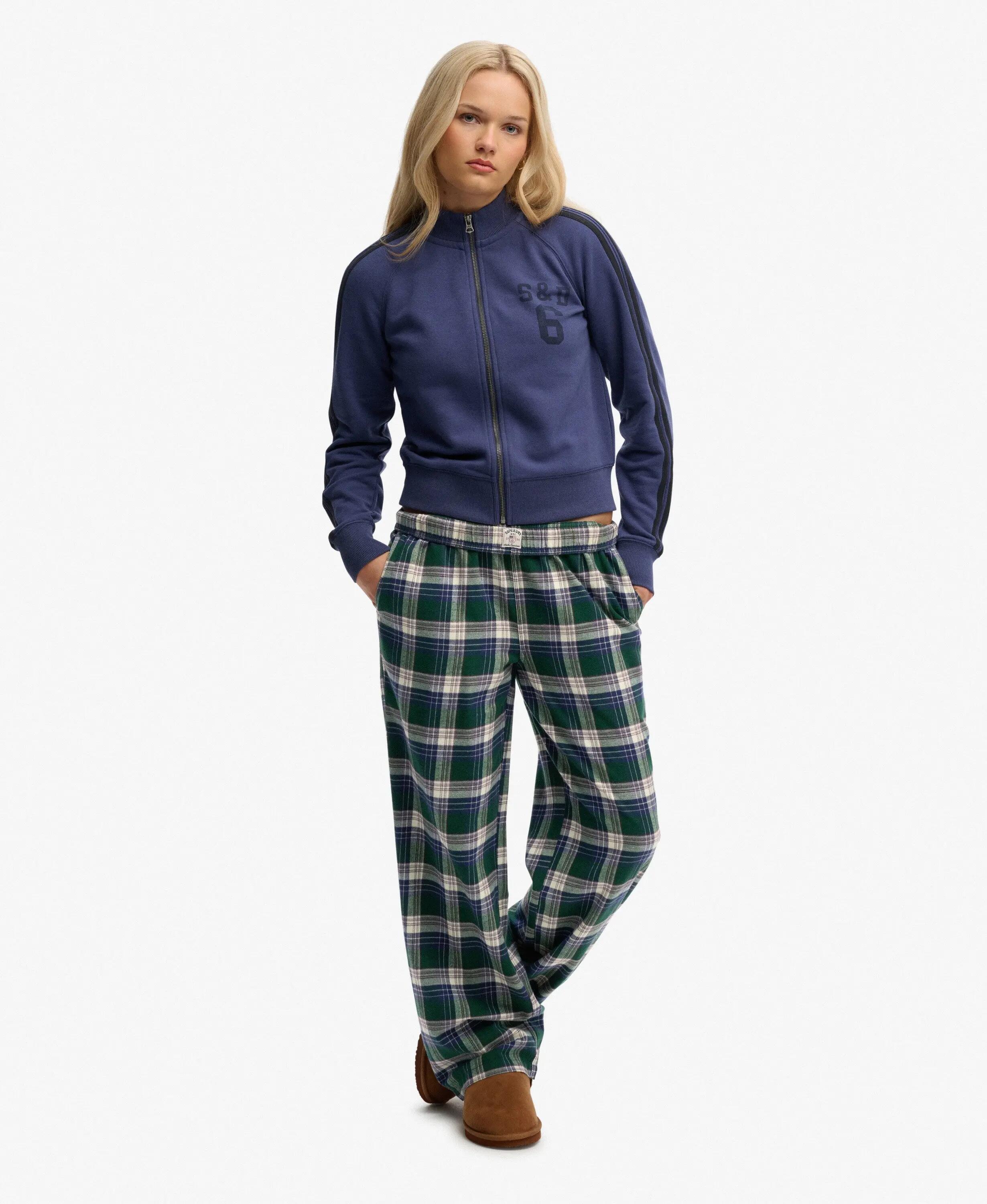 SUPERDRY picture
