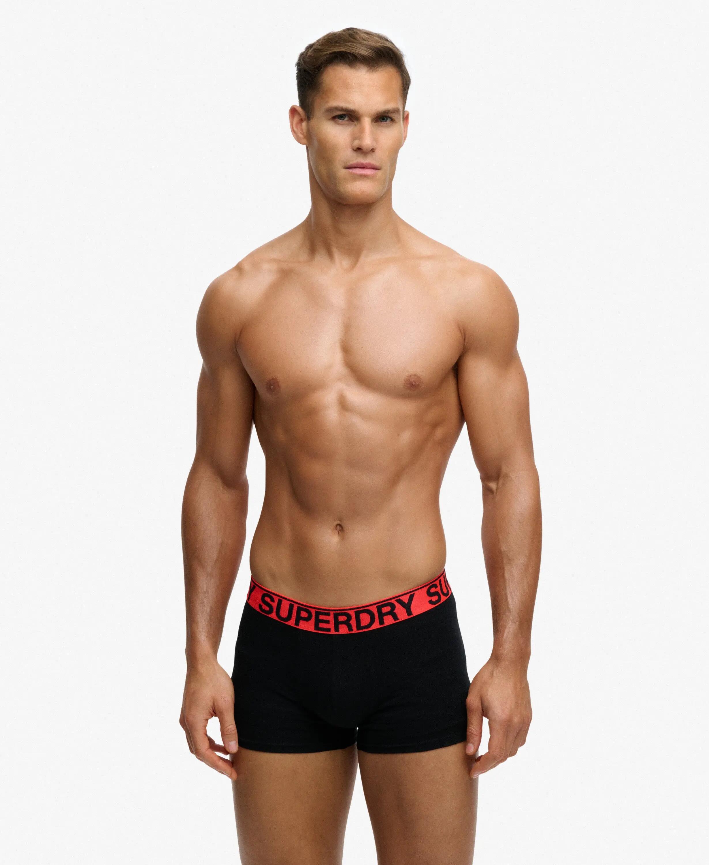 SUPERDRY picture