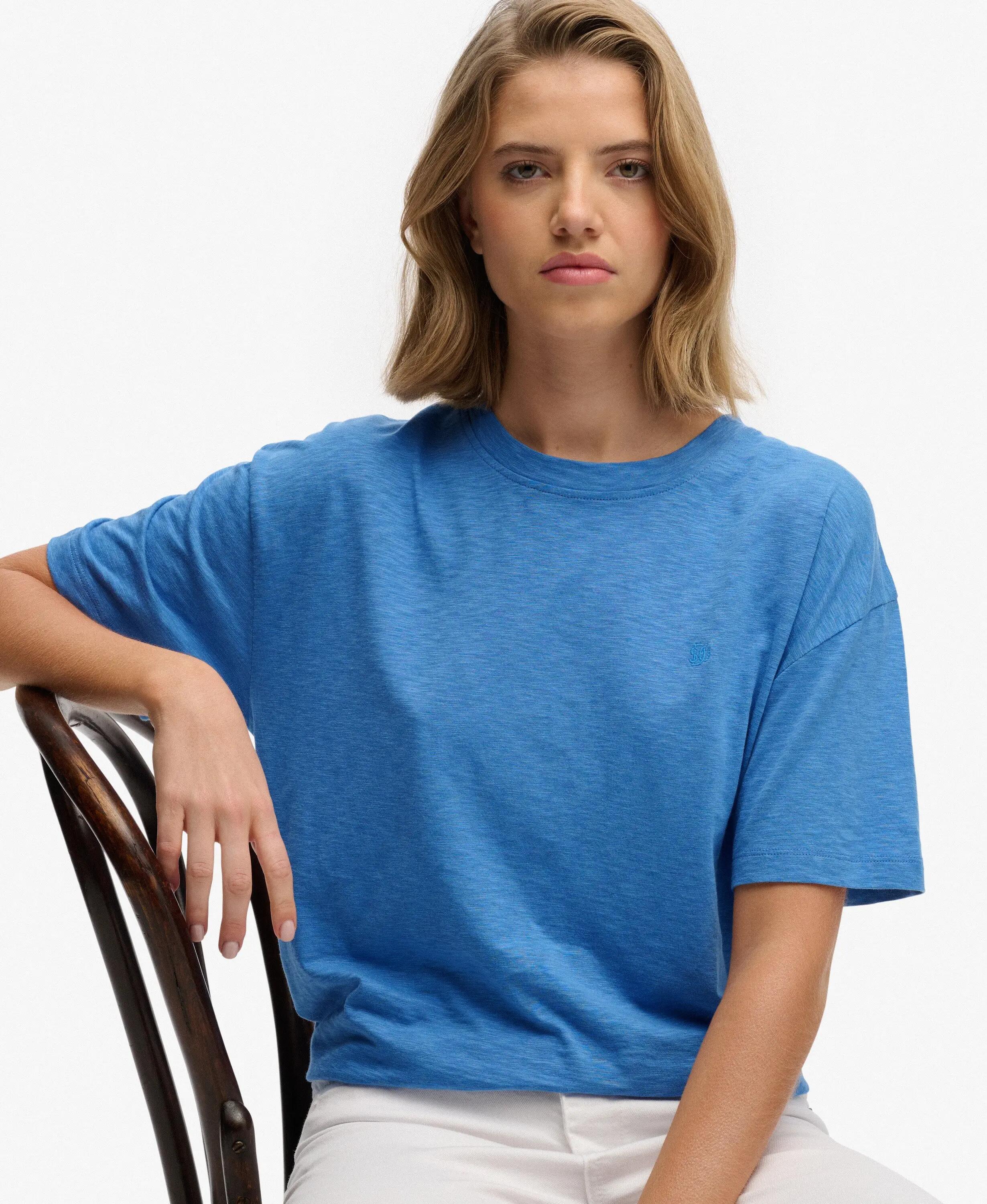 superdry Studios Crew T-Shirt relaxed fit aus Baumwolle und Lyocell – Blue 2/7