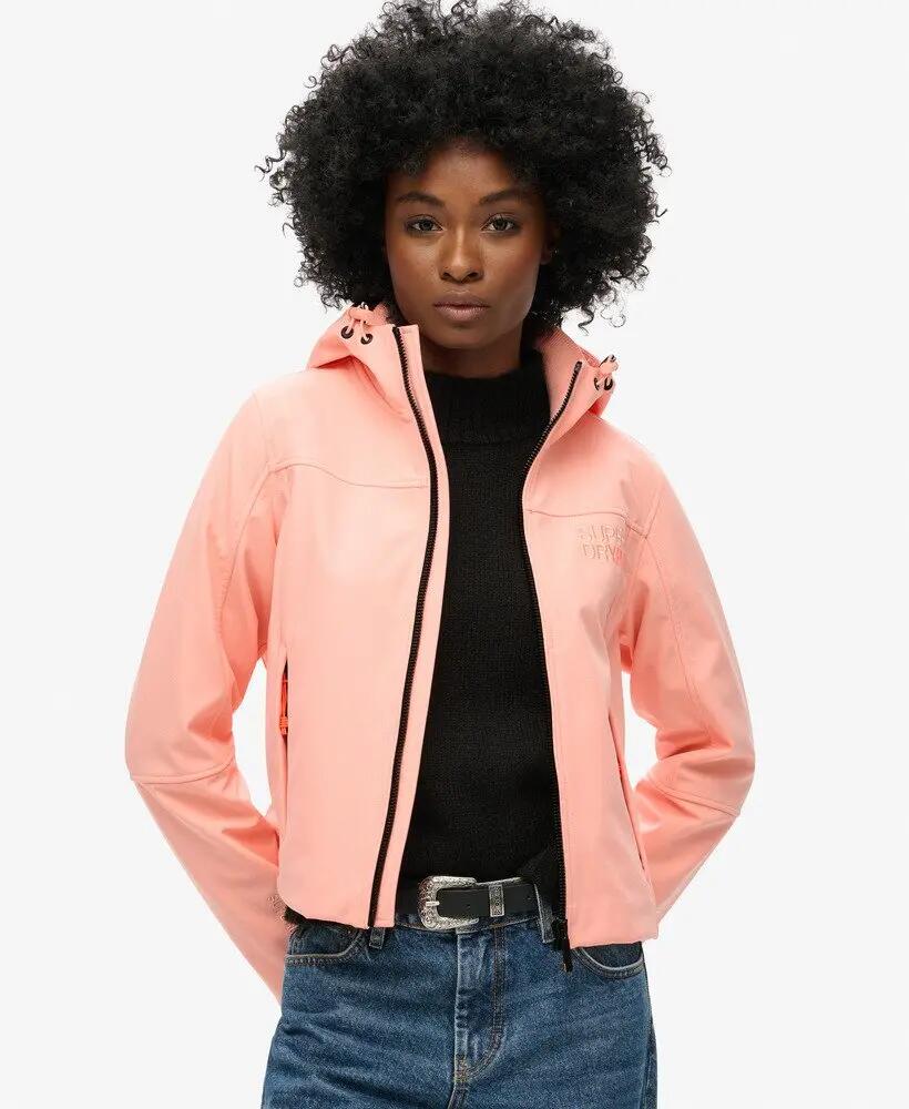 SUPERDRY picture