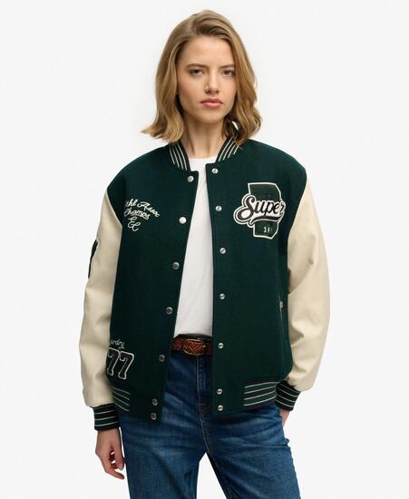 superdry Cazadora Bomber Patched Varsity — Corte boxy con parches aplicados
