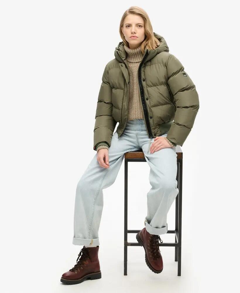 superdry Bomber acolchado con capucha en poliéster reciclado para mujer 2/6