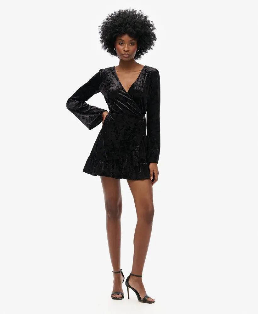 superdry Vestido mini transpassado de veludo preto 2/6