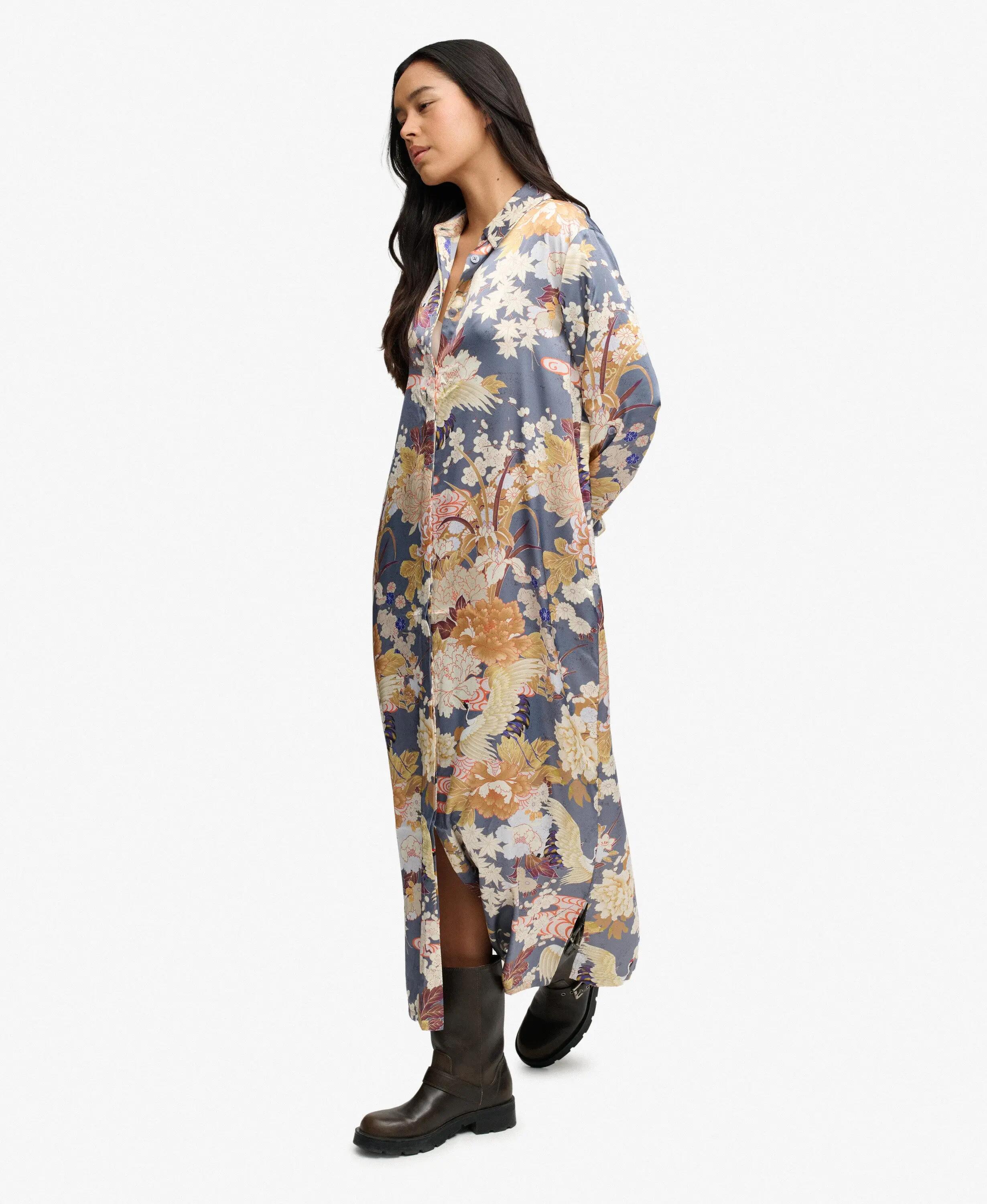 superdry Vestido-chemisa maxi em cetim com estampado floral 4/7