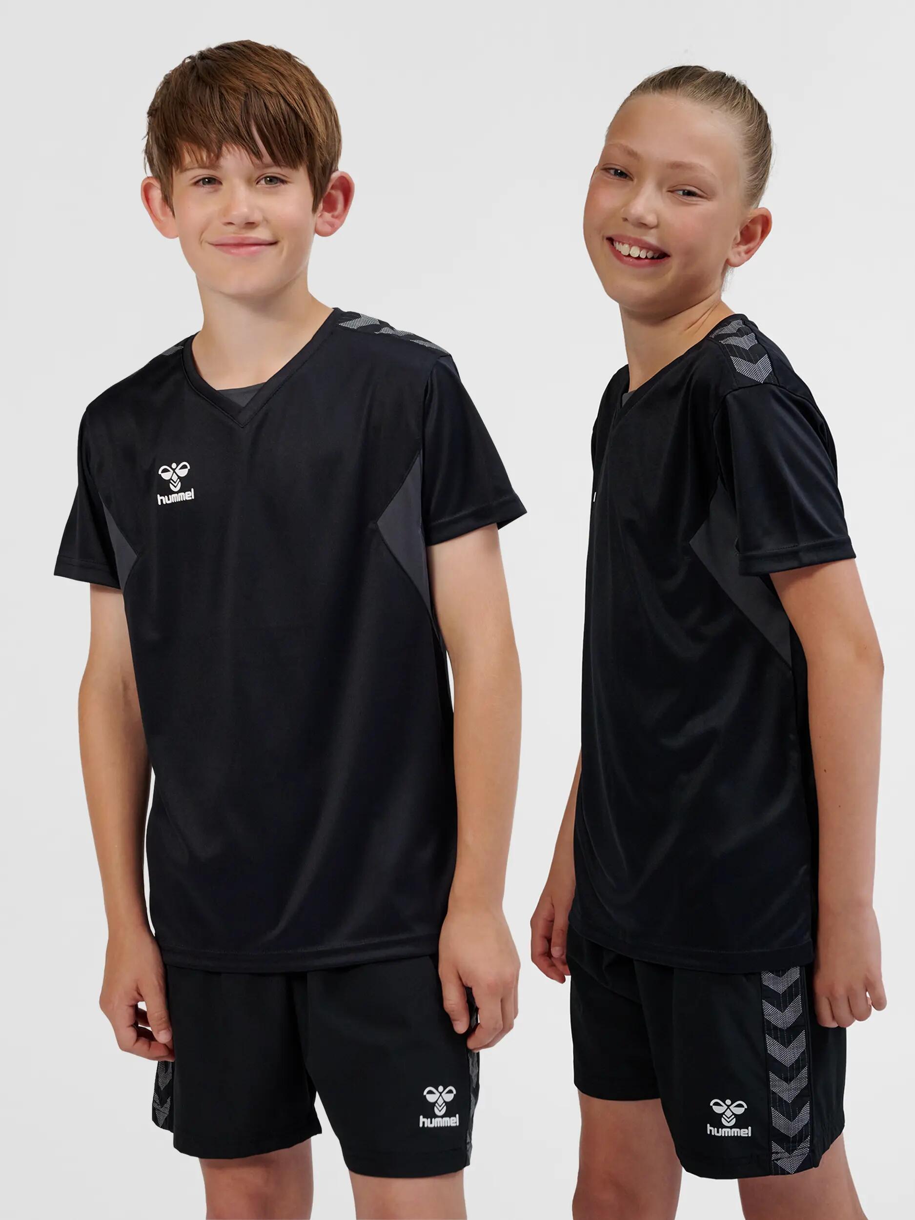 hummel T-shirt hmlAUTHENTIC PL JERSEY S/S KIDS in polyester nero 5/6