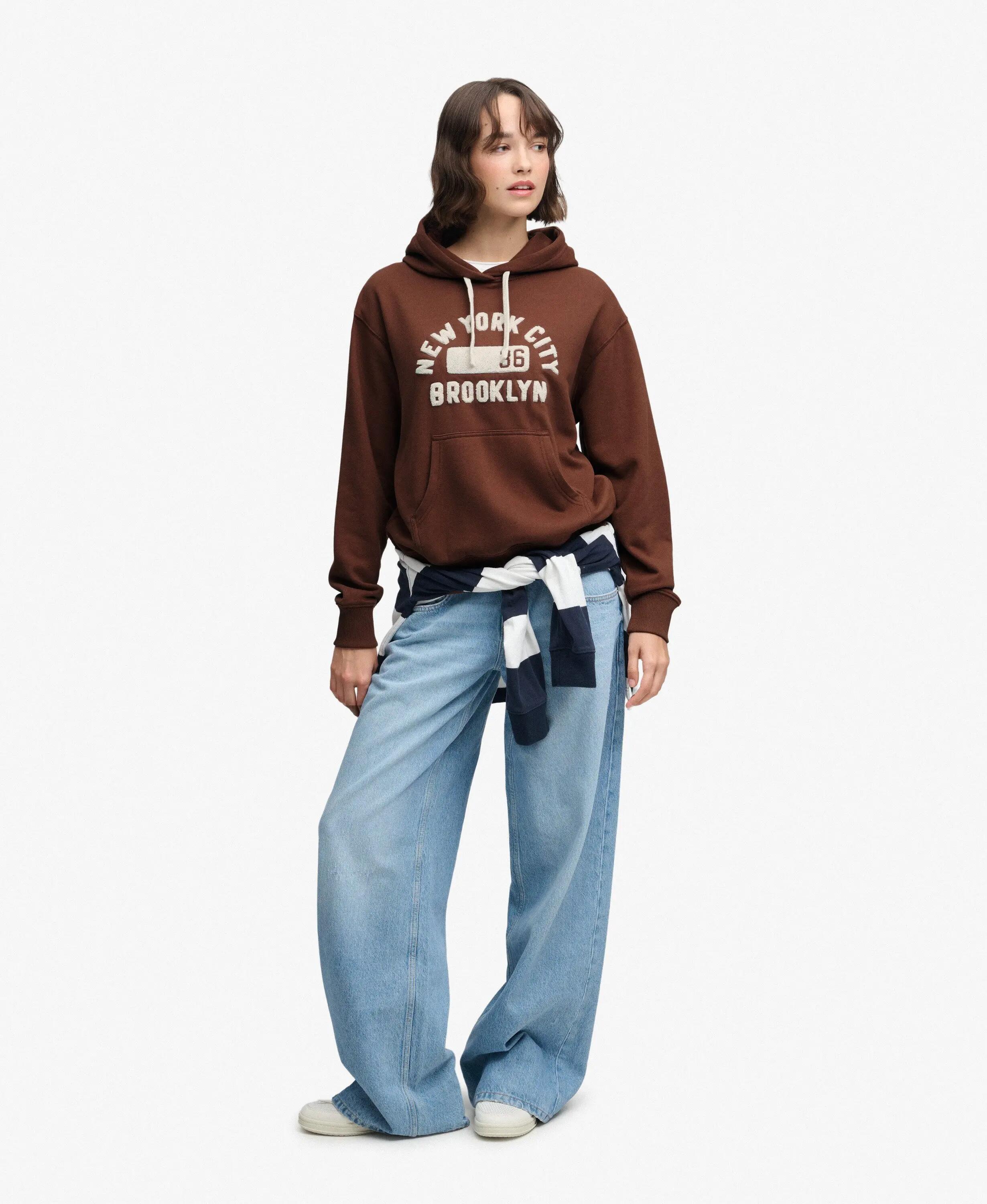 superdry Vintage Prep Chenille Hoodie – sweat à logo chenille – Mocha Brown 3/7