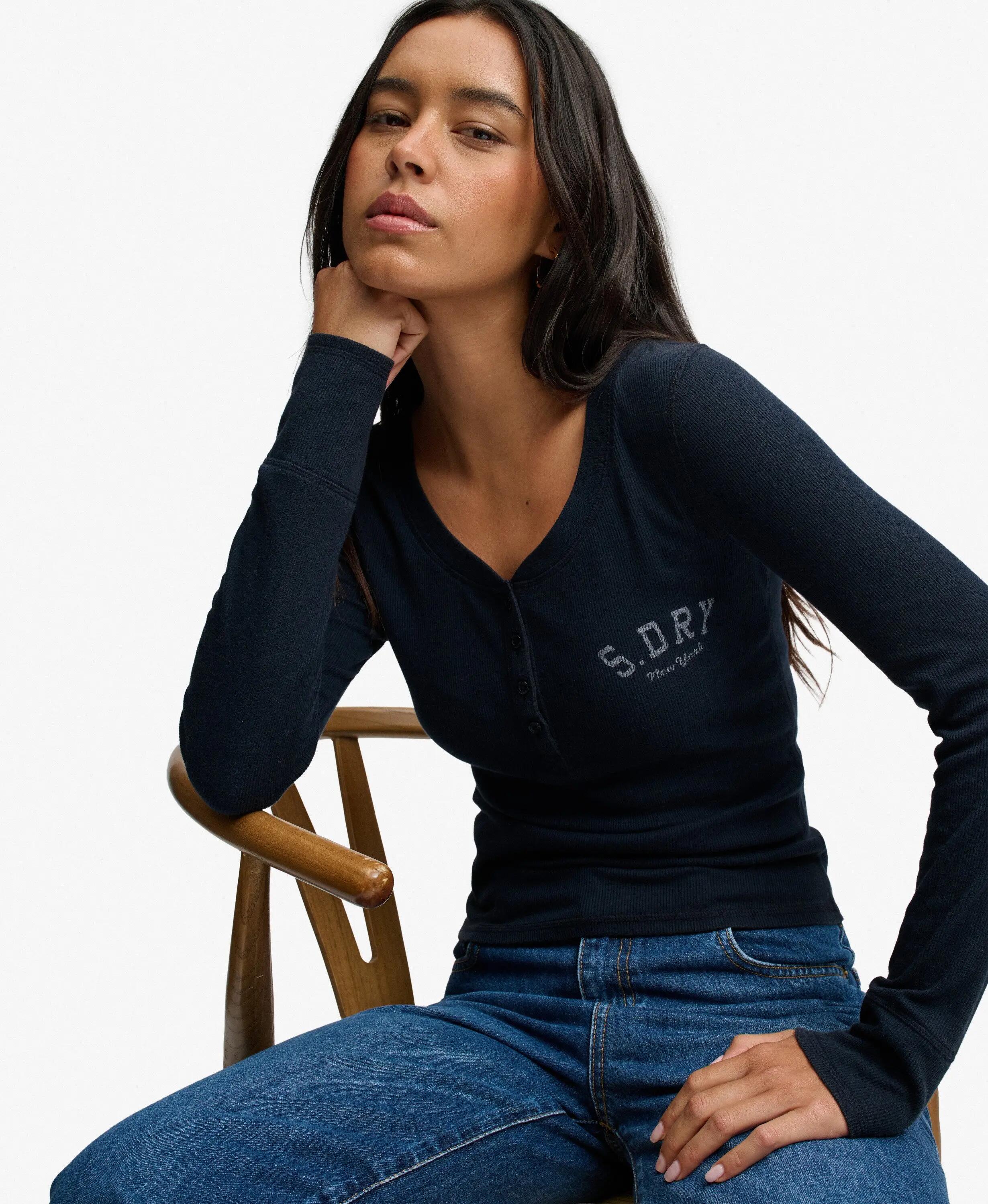 SUPERDRY picture