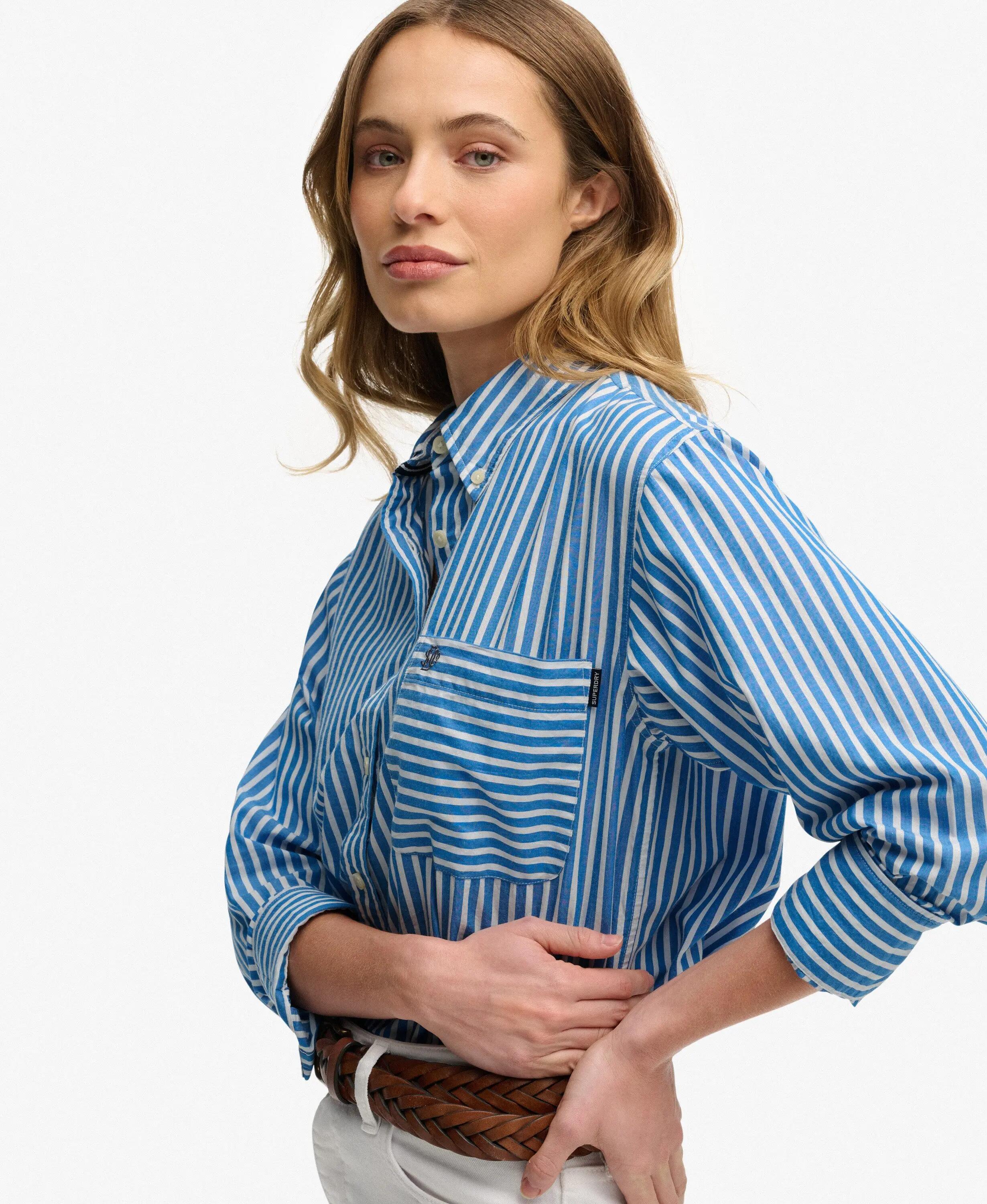 SUPERDRY picture