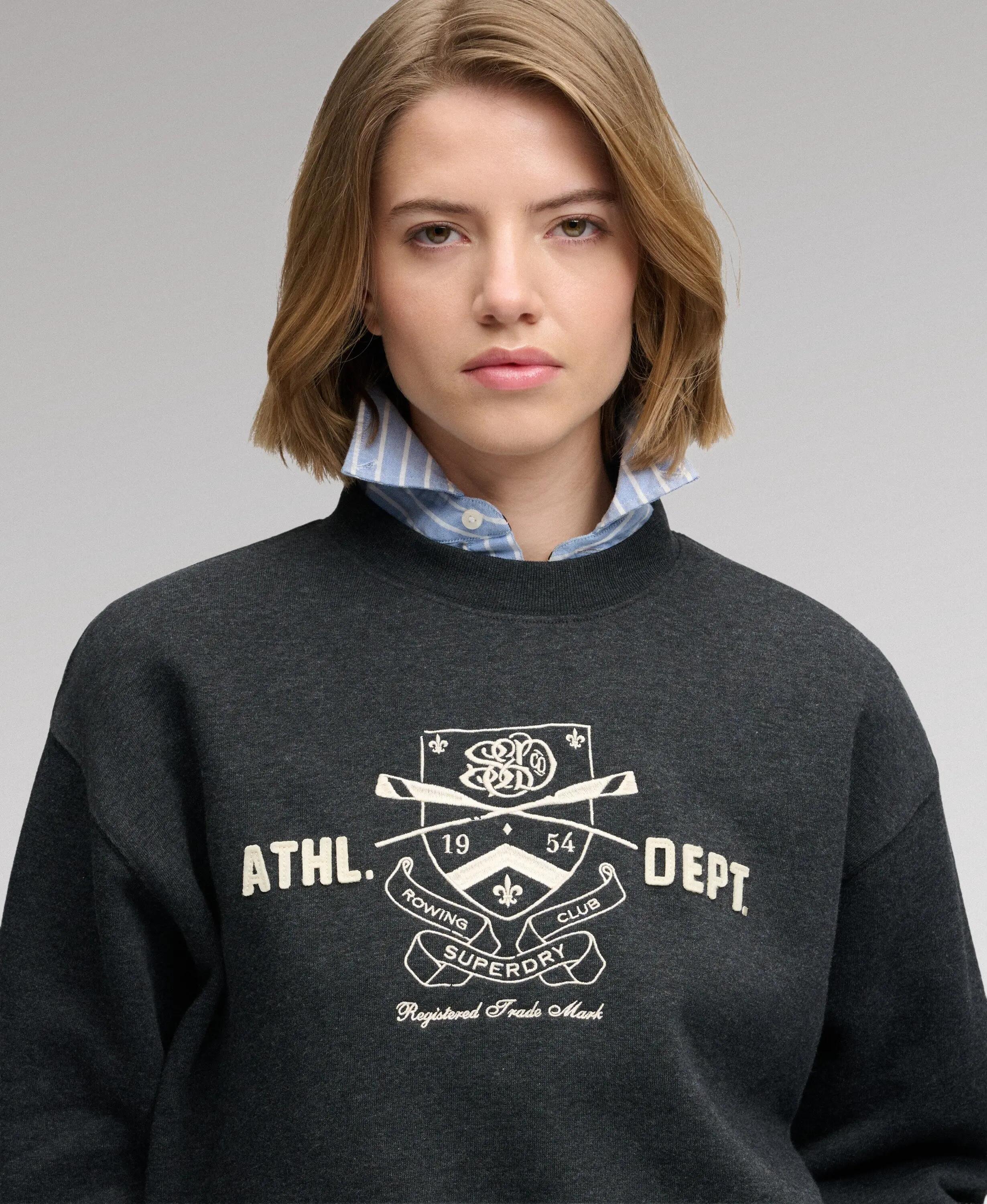 superdry Country Club Crew Sweatshirt – relaxed fit, Phantom Black Marl 4/7