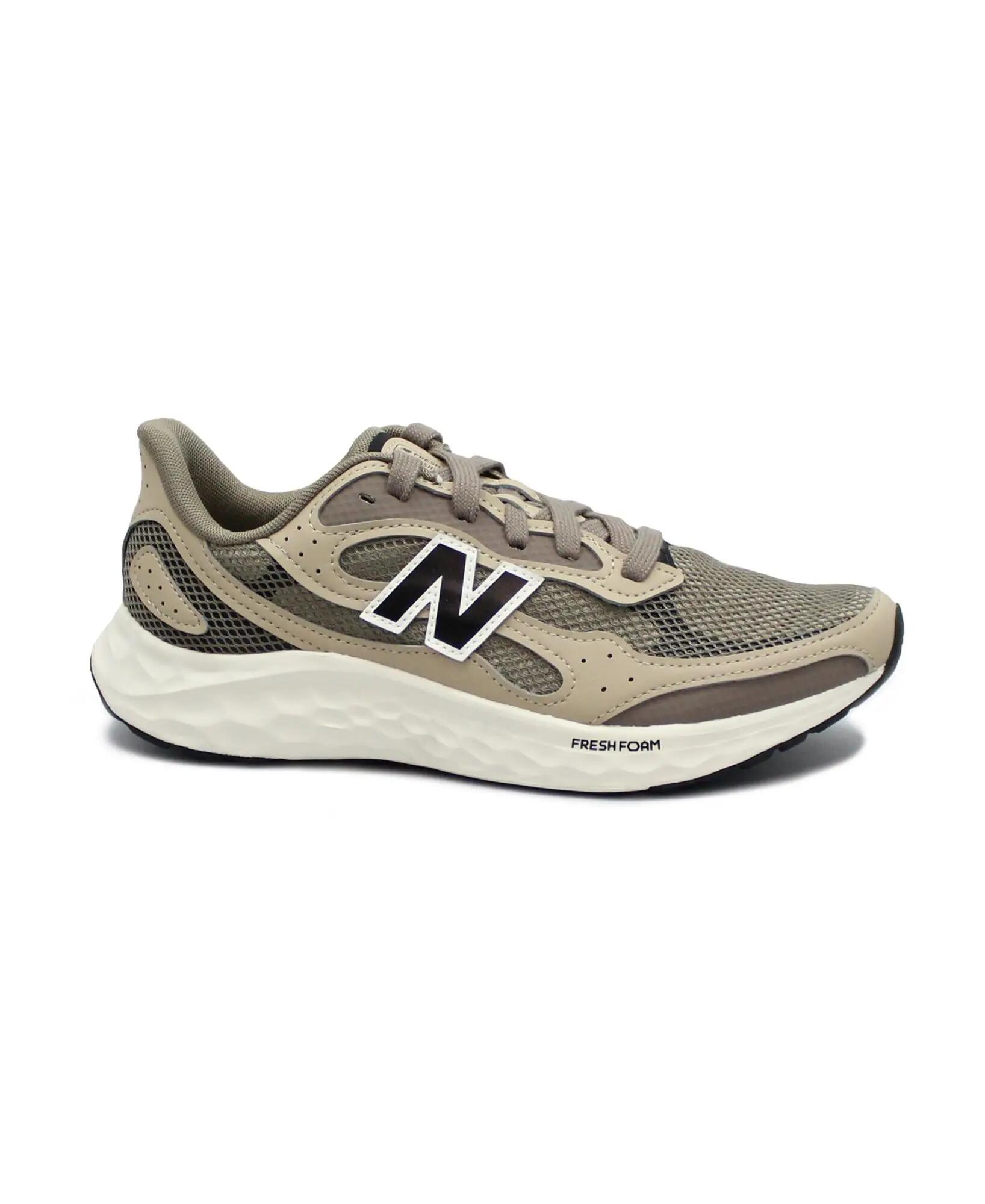 NEW BALANCE picture