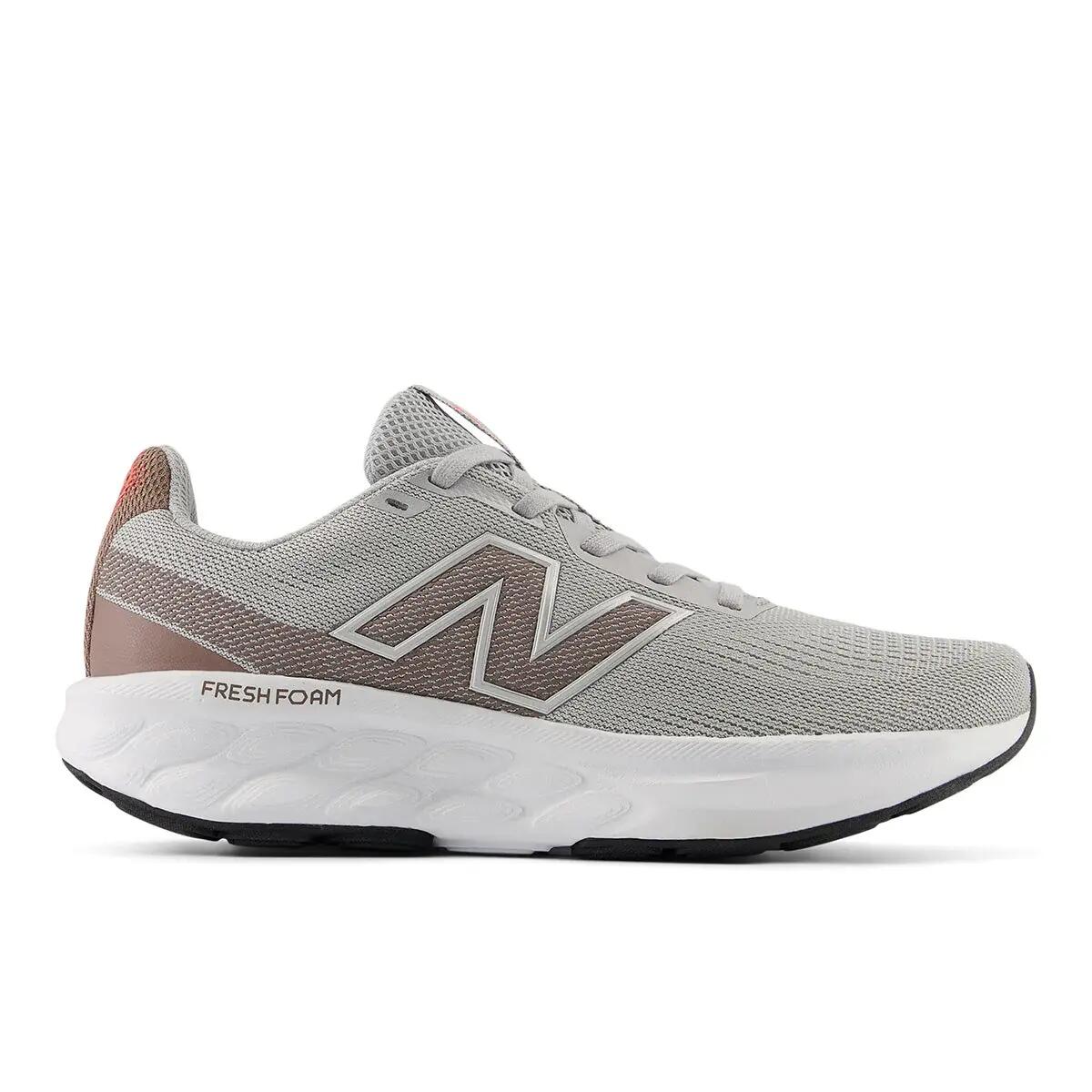 NEW BALANCE picture