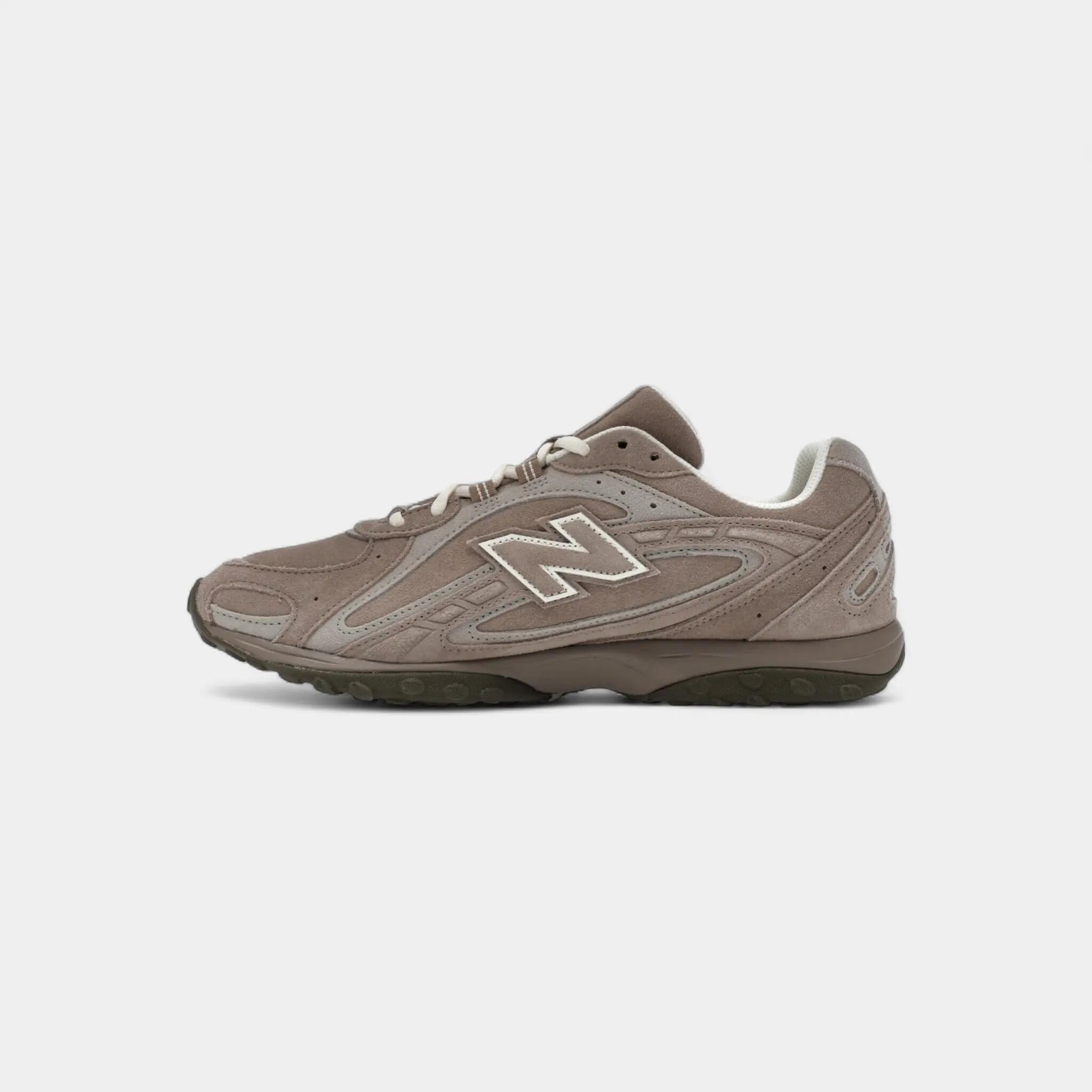 New Balance 204L Mushroom Arid Stone 4/5