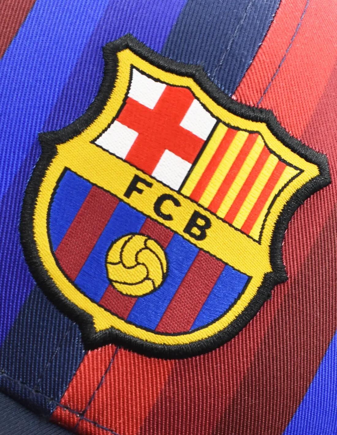 Gorra FC Barcelona Niño Escudo Bordado Blaugrana 4/6