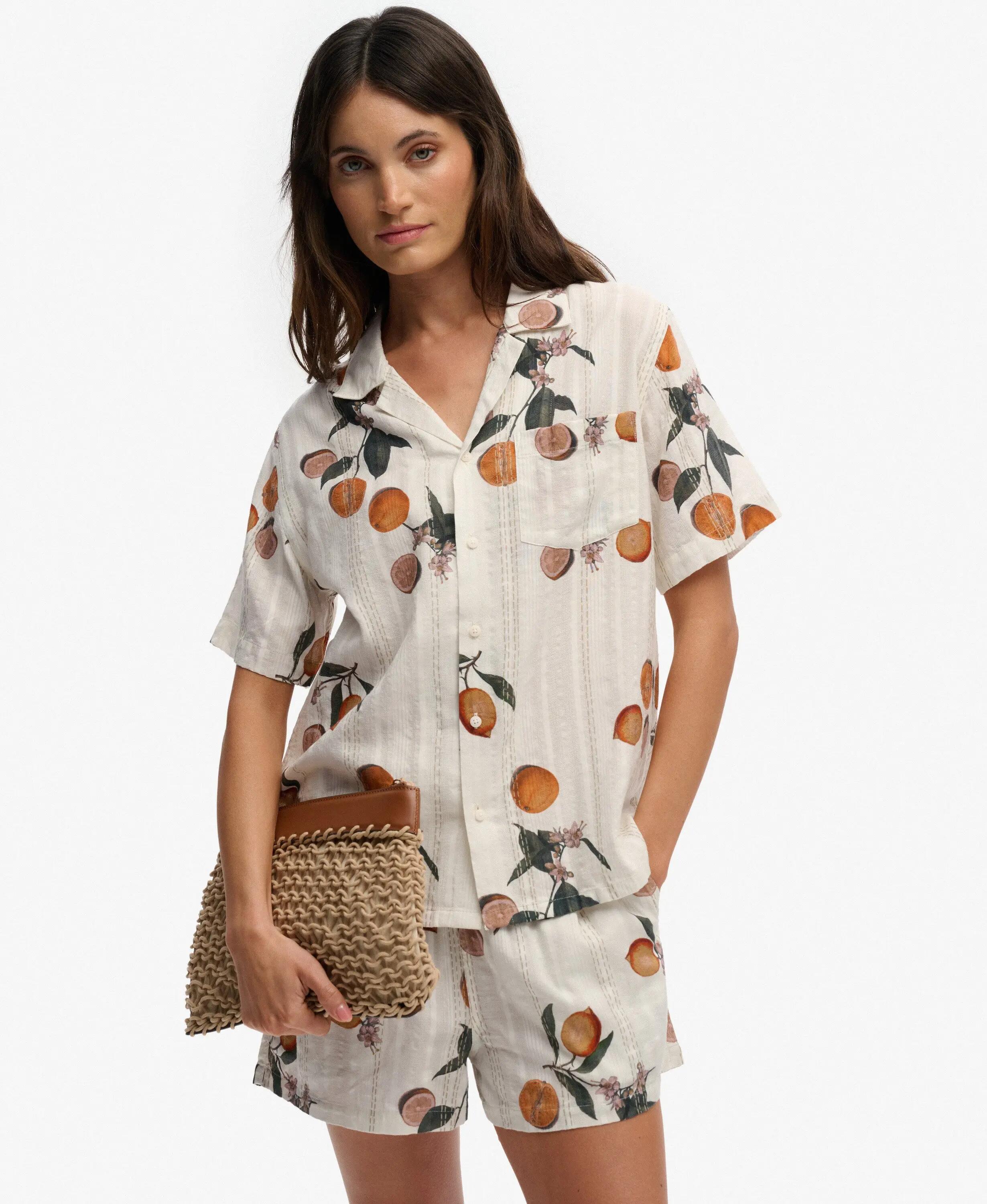 superdry Camicia maniche corte Beach Printed in cotone-viscosa – Citrus Cream 3/7