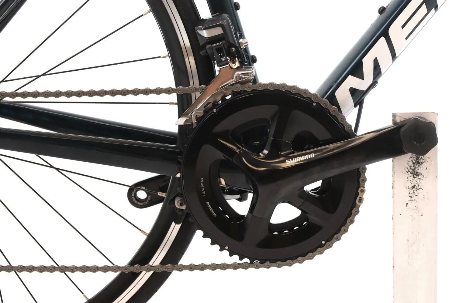 Vélo de route reconditionné ·  Scultura 7000-E Di2 11V · Très bon état 4/8
