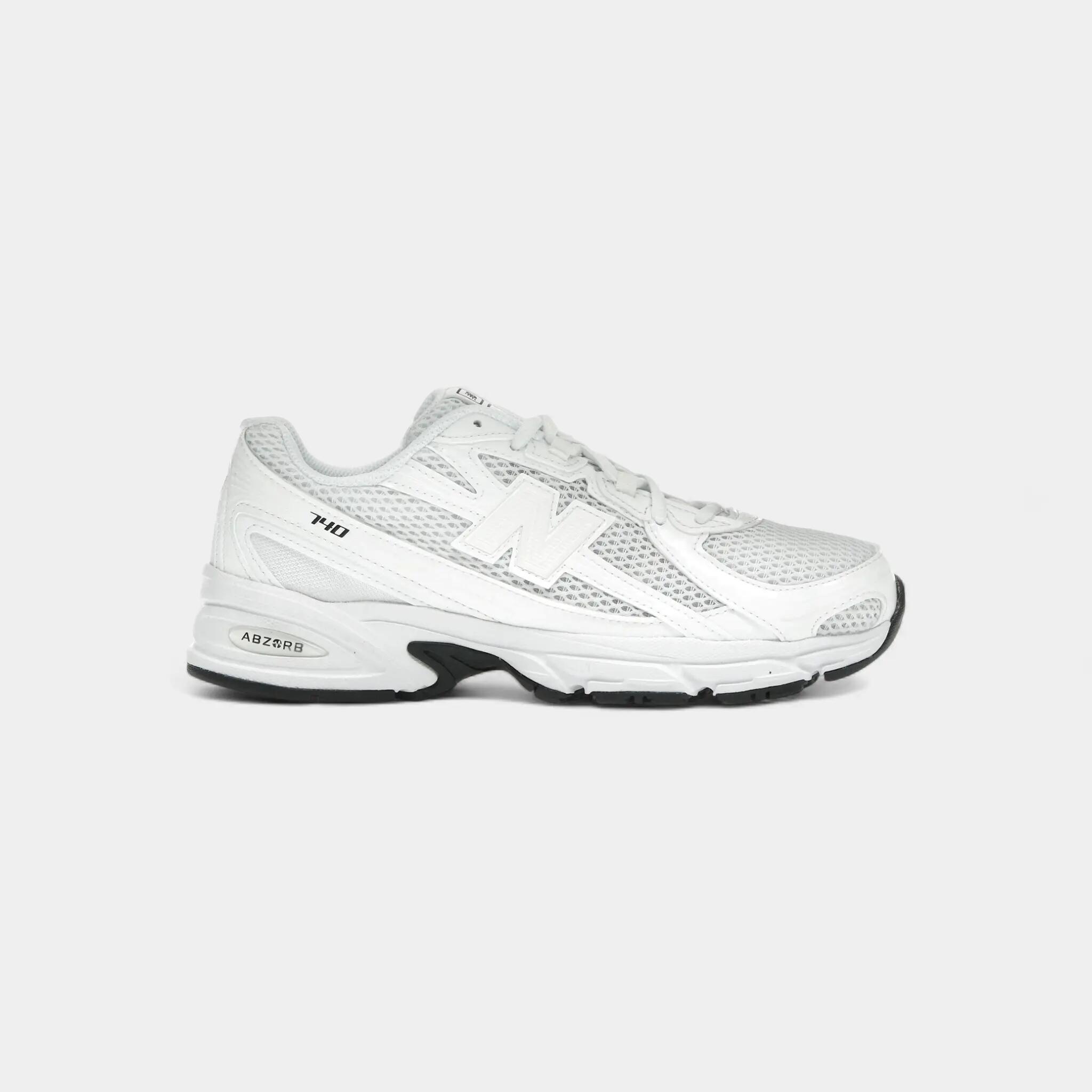 NEW BALANCE picture
