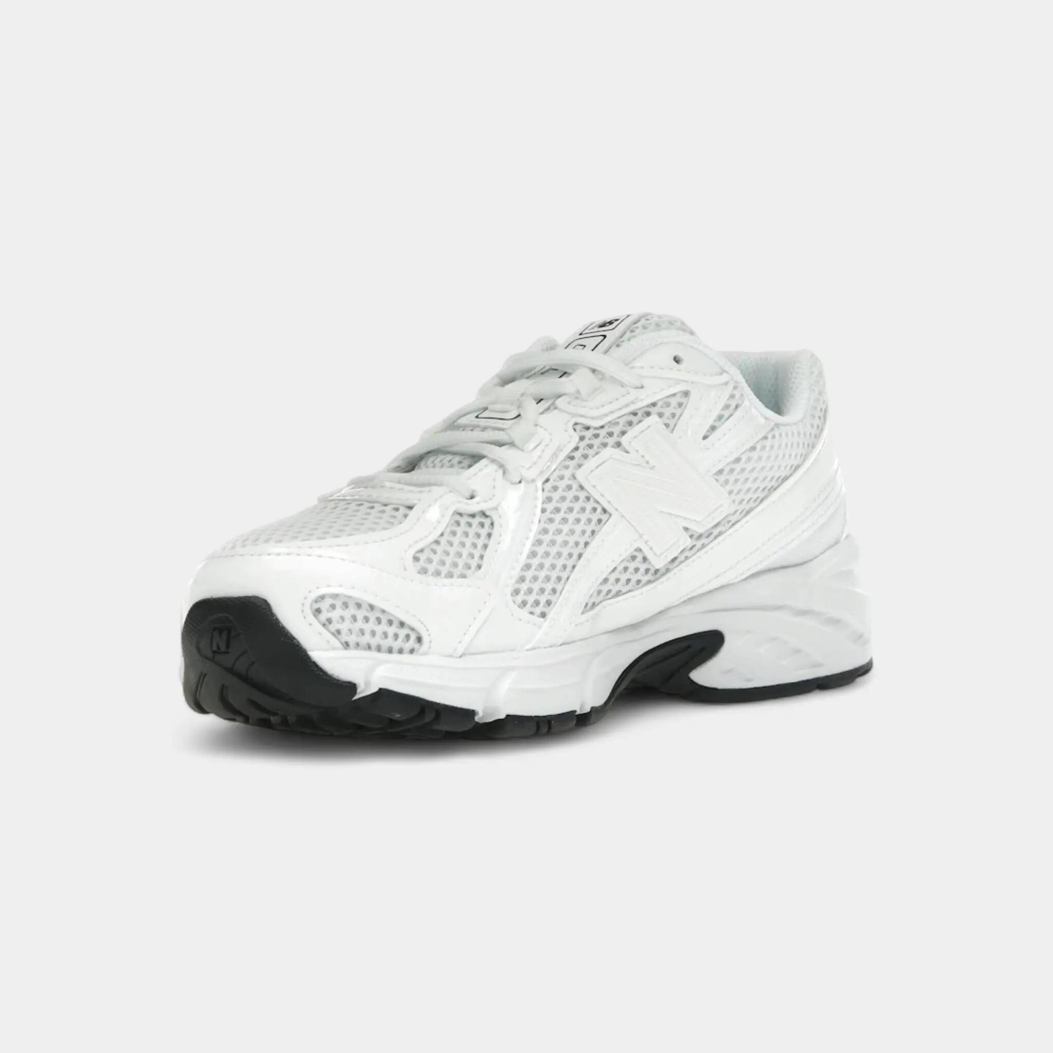 New Balance 740 Triple White 3/5