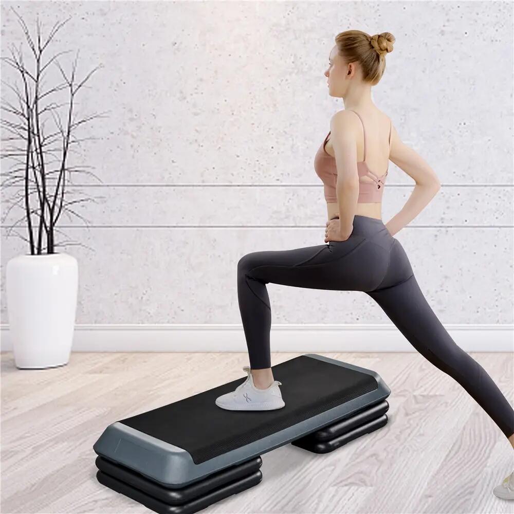 Step aerobico regolabile in altezza, portata 250 kg, nero e grigio 3/7