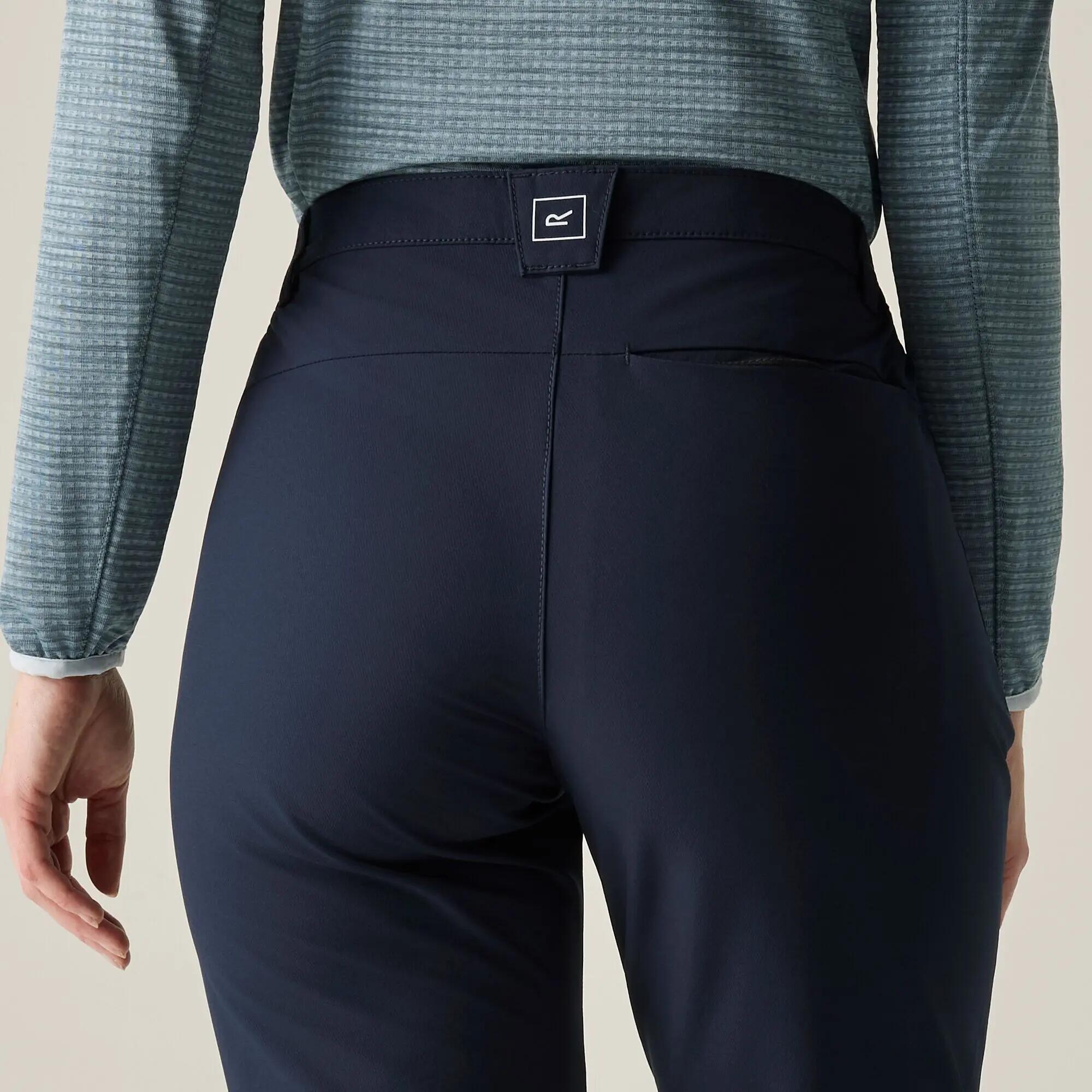 Pantalones Questra V de mujer 6/10