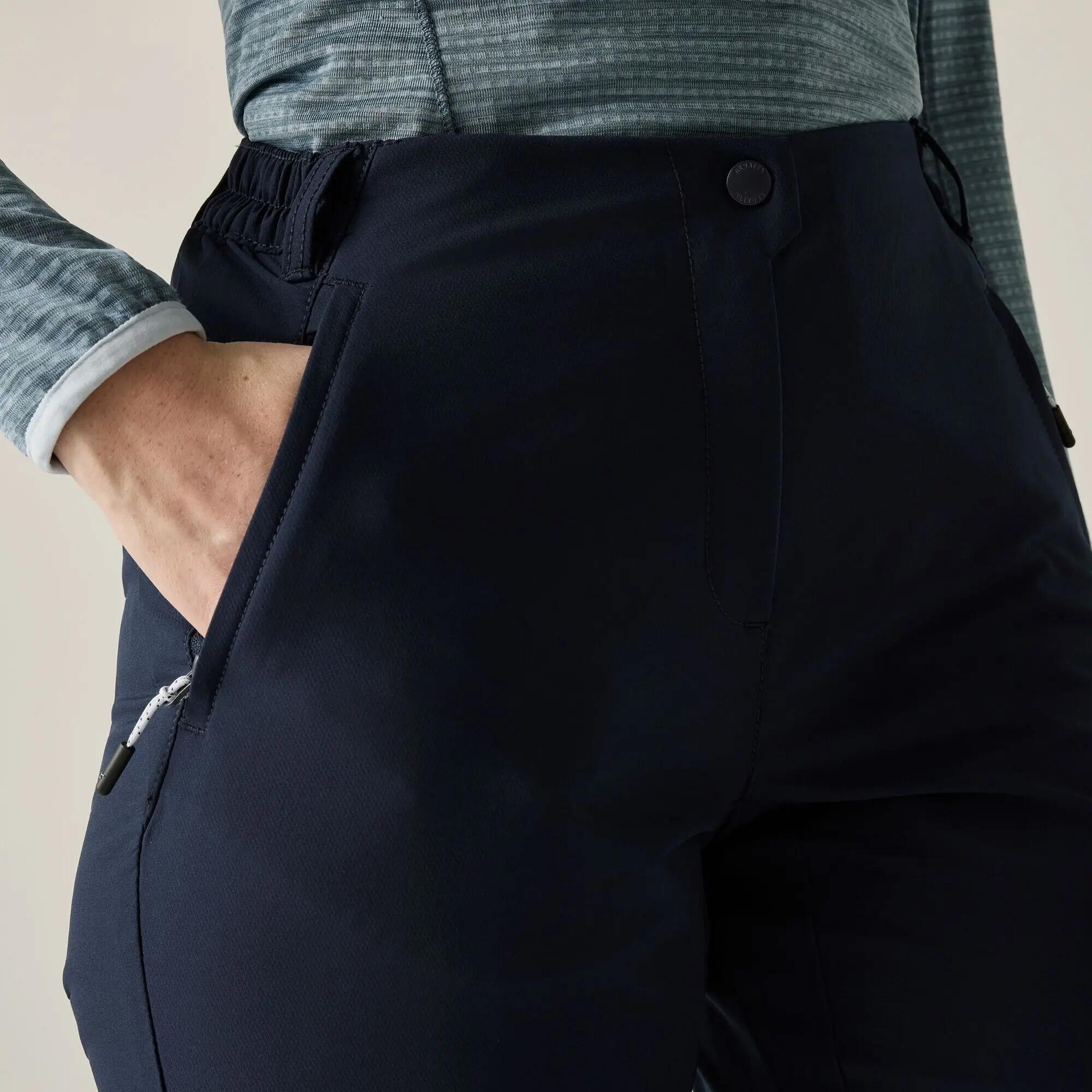 Pantalones Questra V de mujer 5/10