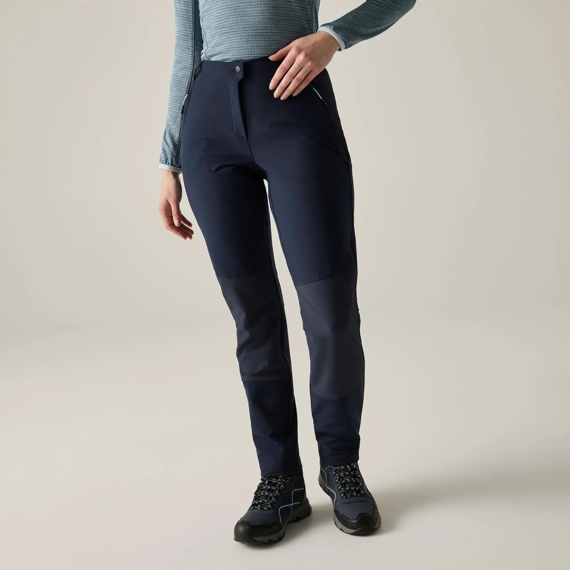Pantalones Questra V de mujer 2/10