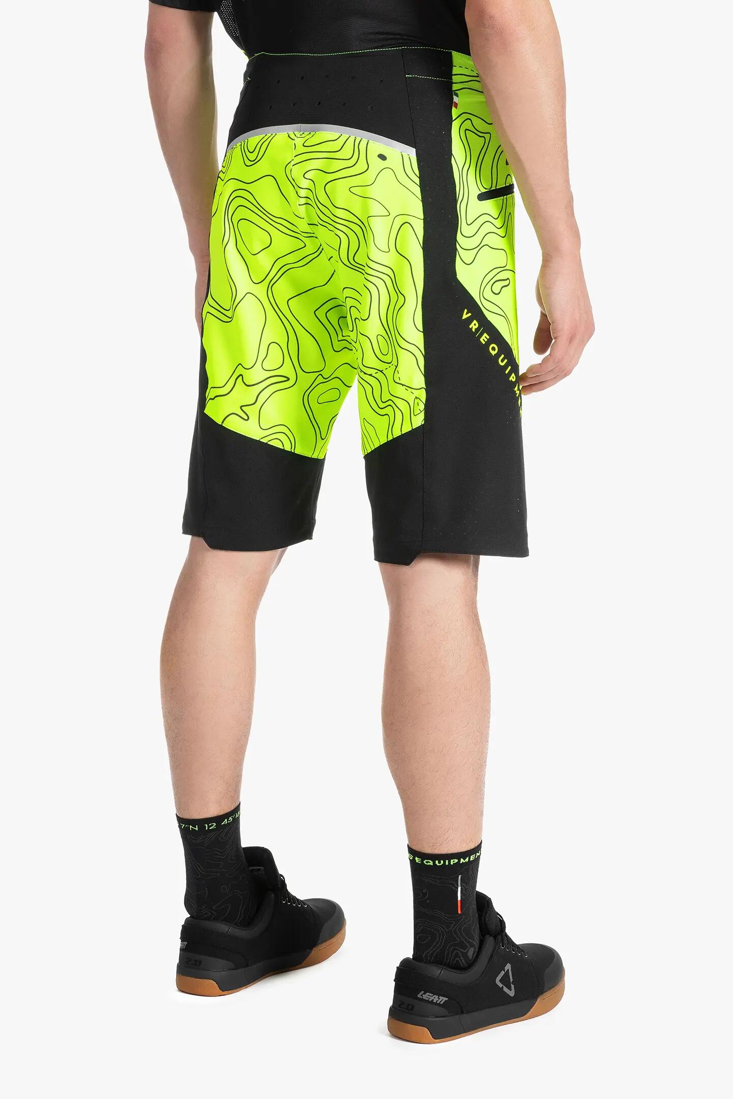 SHORT HOMME, JAUNE FLUO, 34 4/7