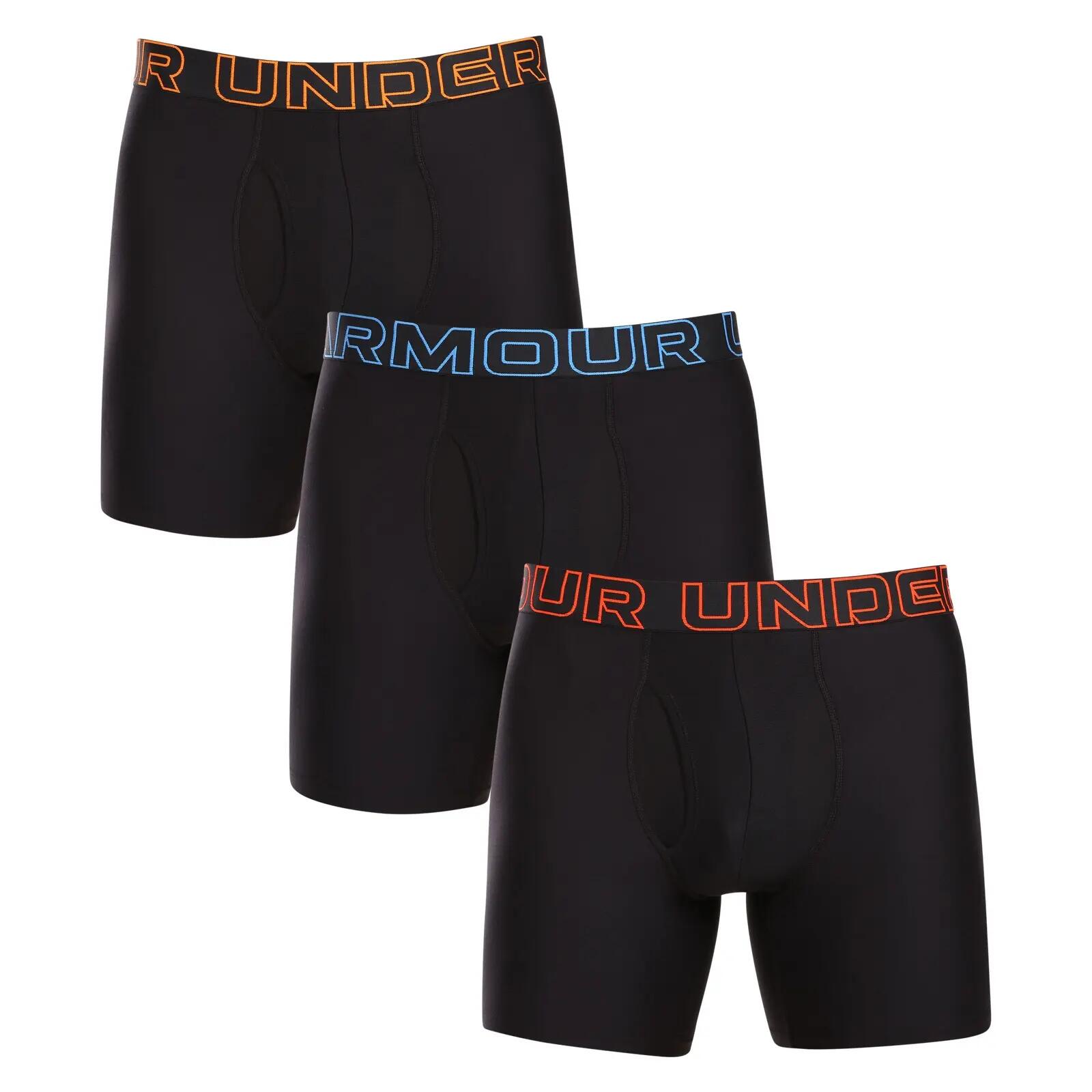 UNDER ARMOUR picture