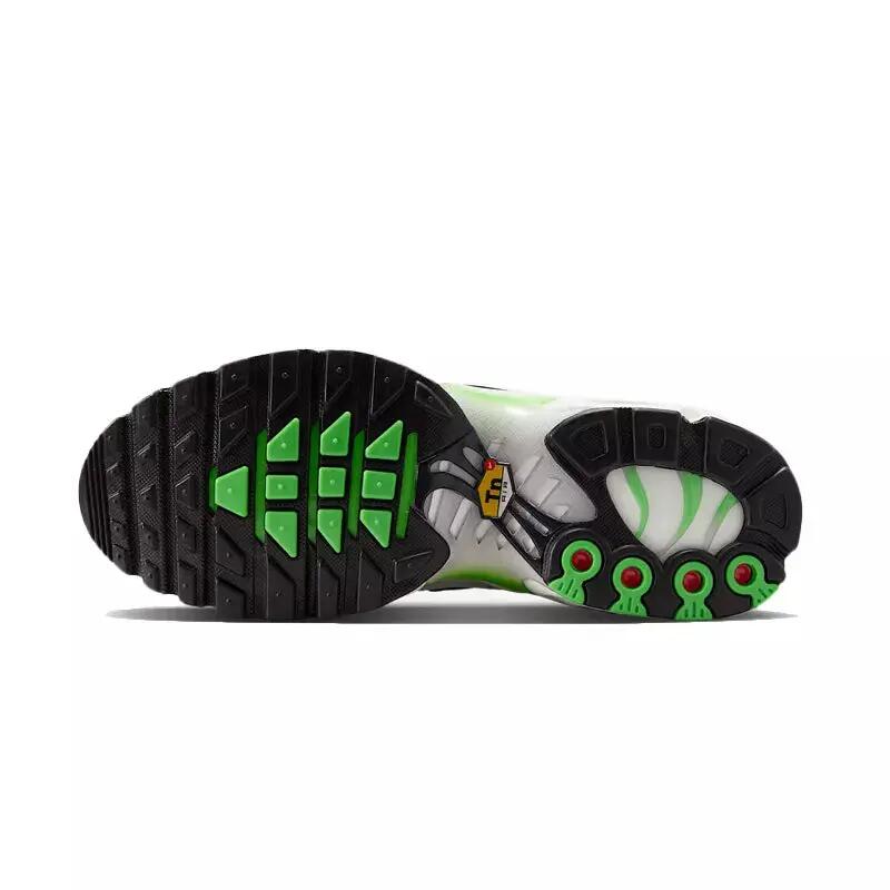 Nike Air Max Plus Green Strike 4/7