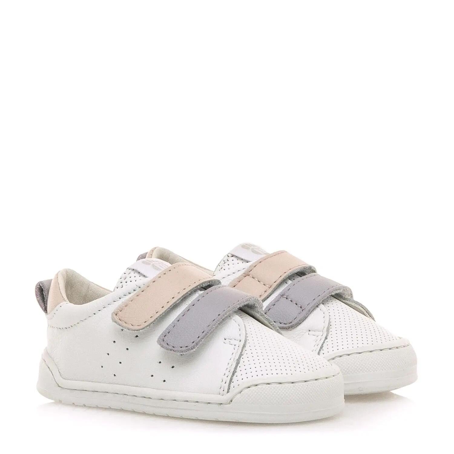 Schoen Mustang model 253-48850 voor unisex jongens 5/7