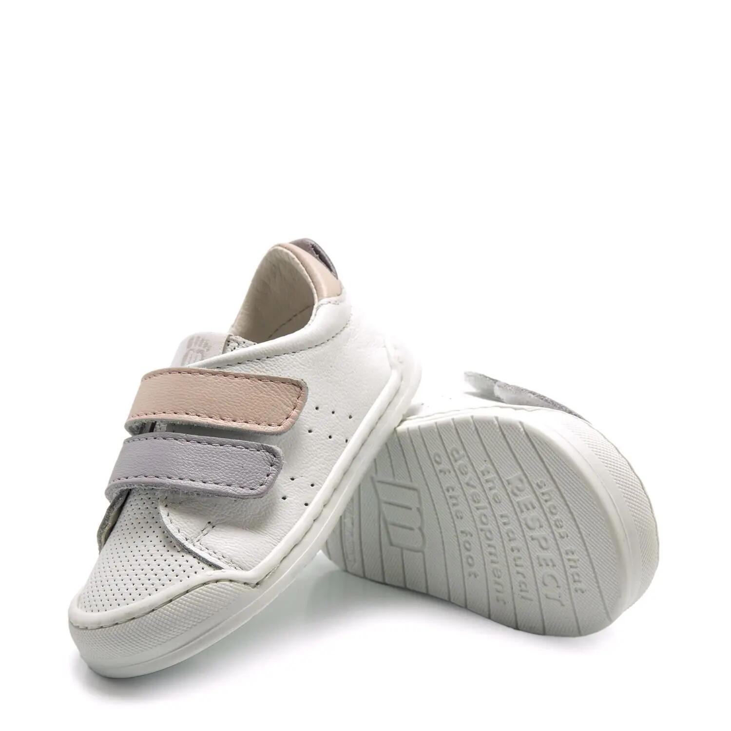 Schoen Mustang model 253-48850 voor unisex jongens 4/7