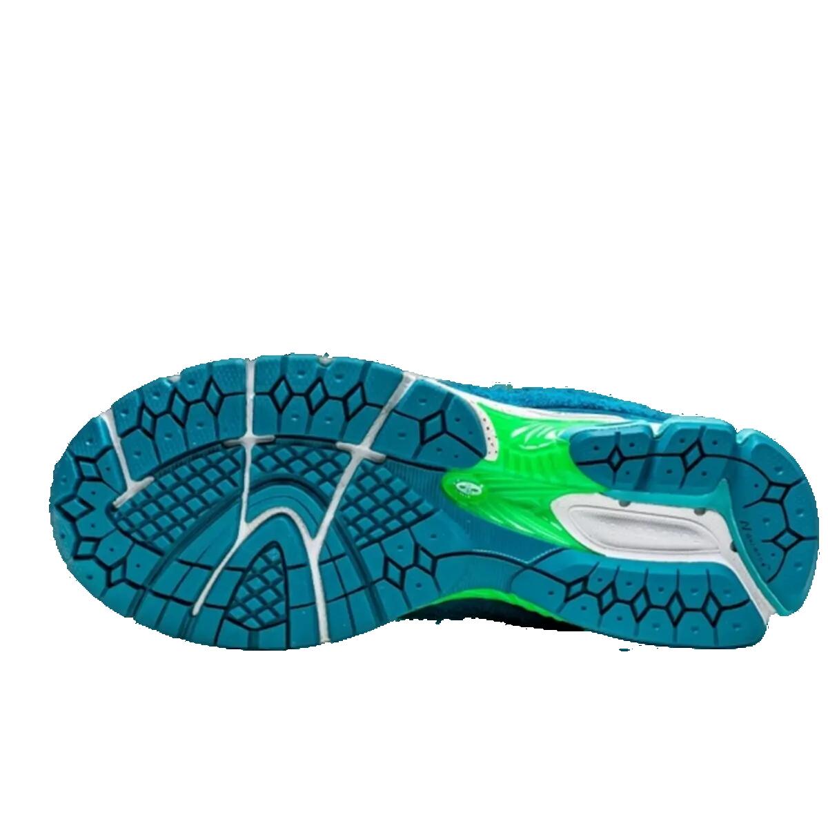 Chaussures  2002R Salehe Bembury Water Be The Guide 4/5