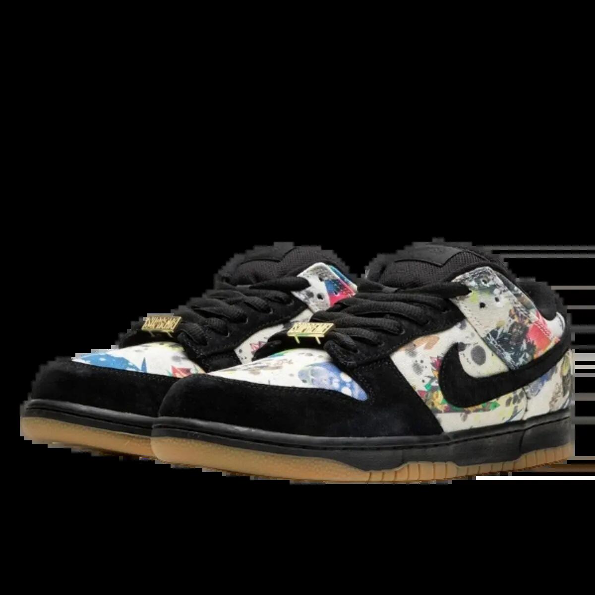 Tenis  SB Dunk Low Supreme Rammellzee 2/4