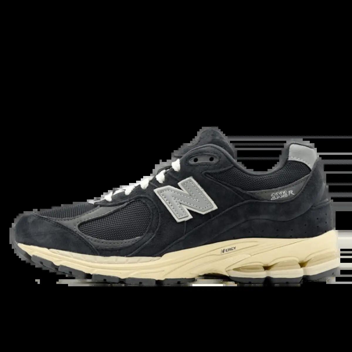 NEW BALANCE picture