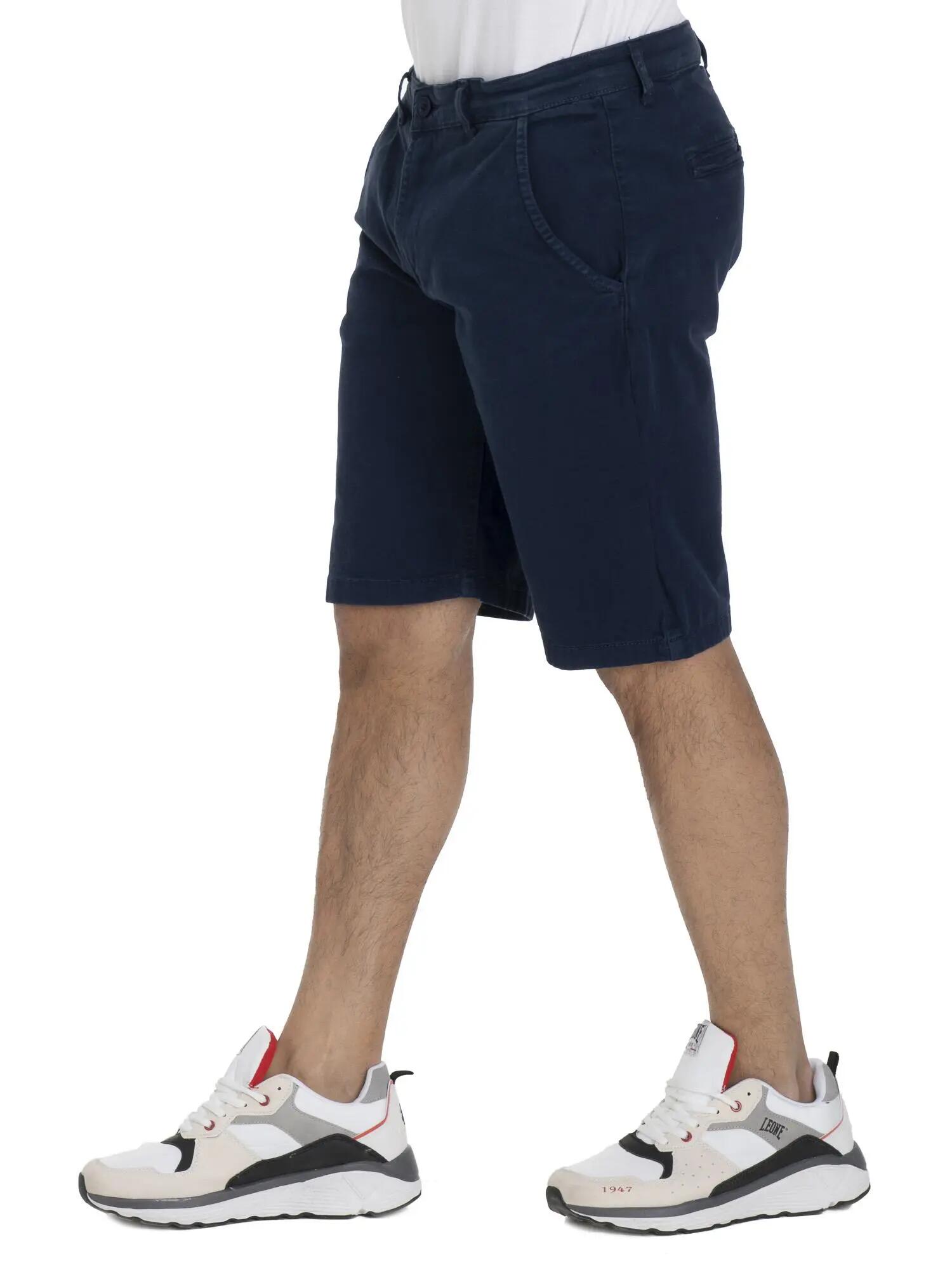 Chino-Shorts für Herren in Erdtönen 3/6