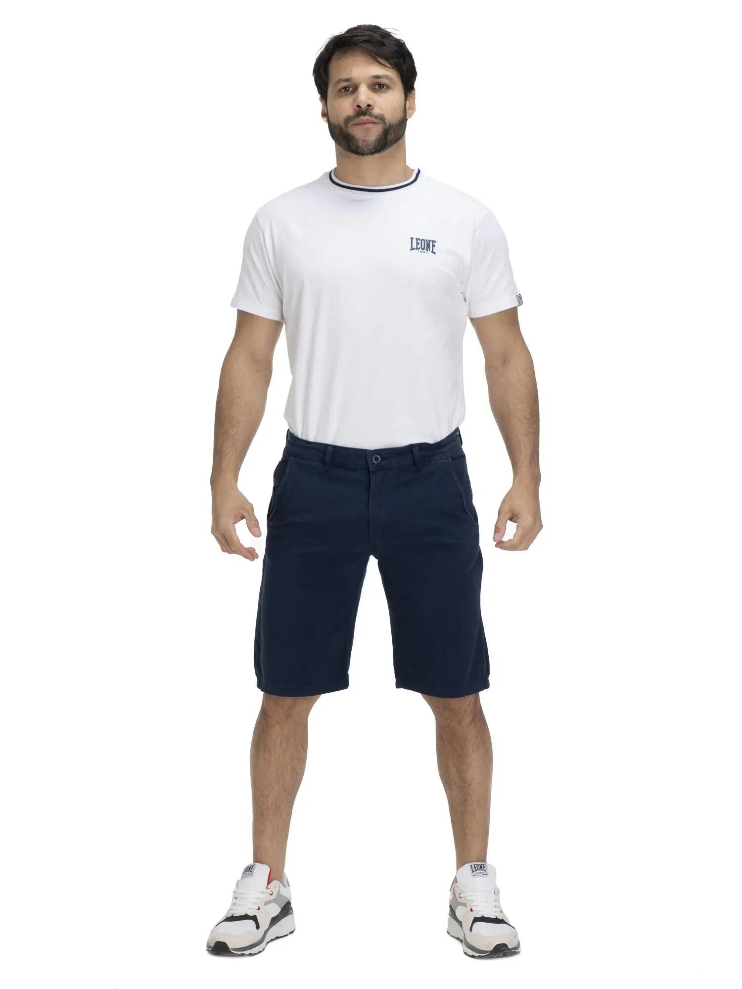 Chino-Shorts für Herren in Erdtönen 2/6