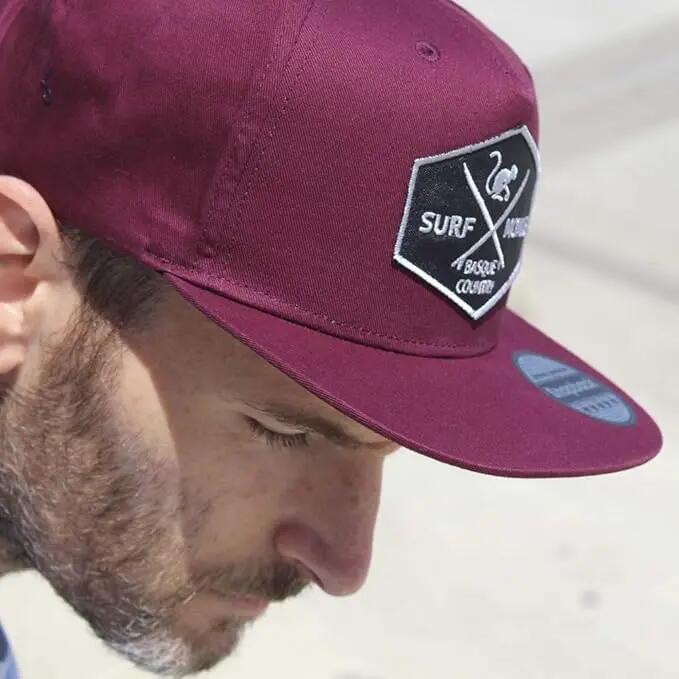 Truckerpet - Platte Klep - Snapback / Volwassenen / One size (Bordeaux) 4/5