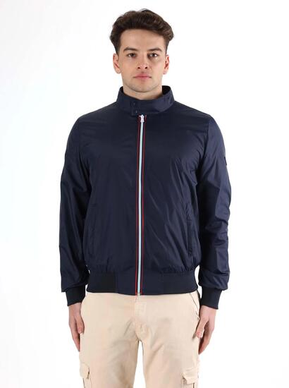 Wasserdichte Jacke mit Kapuze und Reißverschluss Leone 1947
