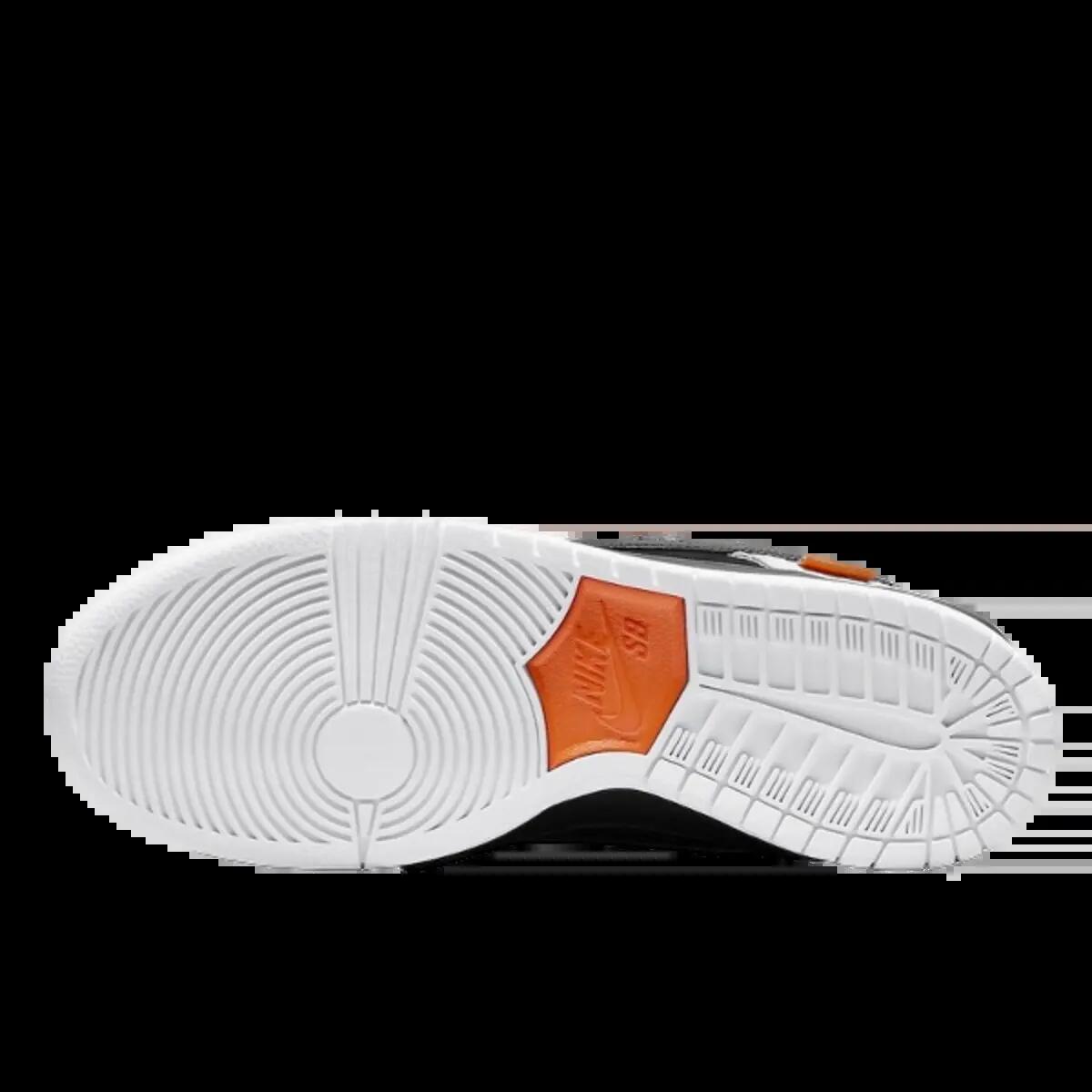 Zapatillas  SB Dunk Low x TIGHTBOOTH®︎ 3/3