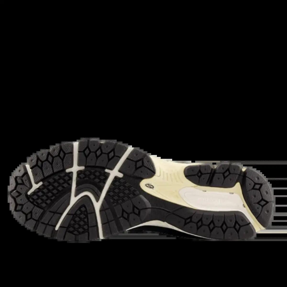 Zapatillas  2002R  Eclipse 3/6