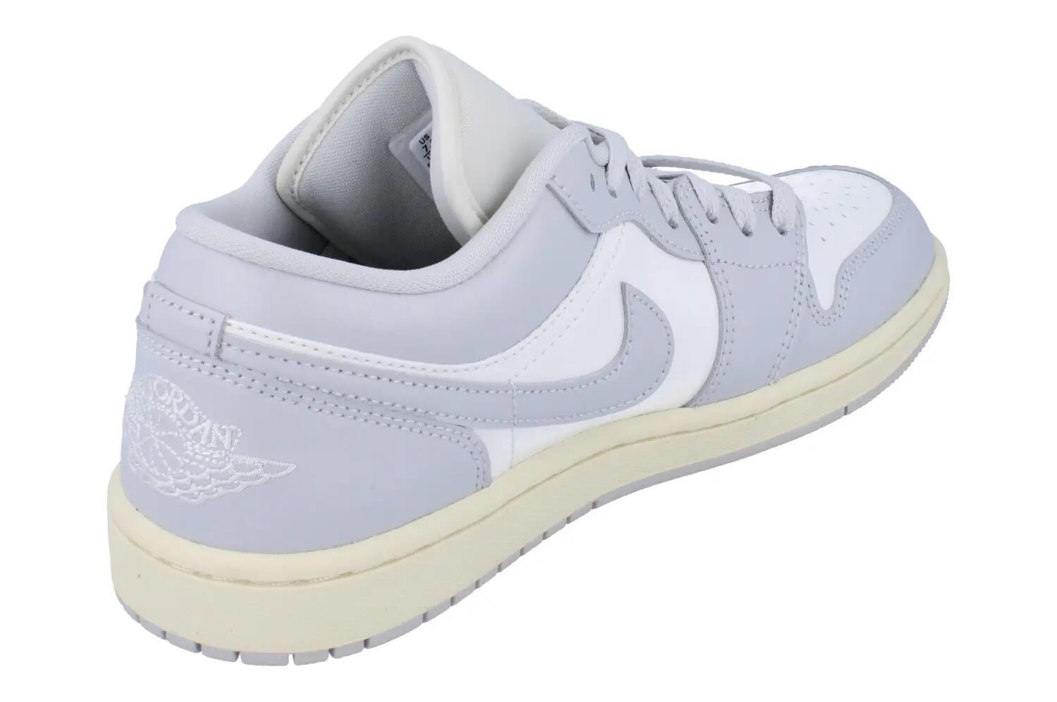 Nike Womens Air Jordan 1 Low Trainers 3/6