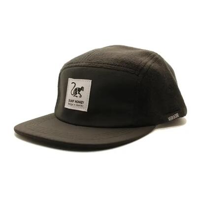 5-panel berg- en trekkingpet – waterdicht – gerecycled (zwart)