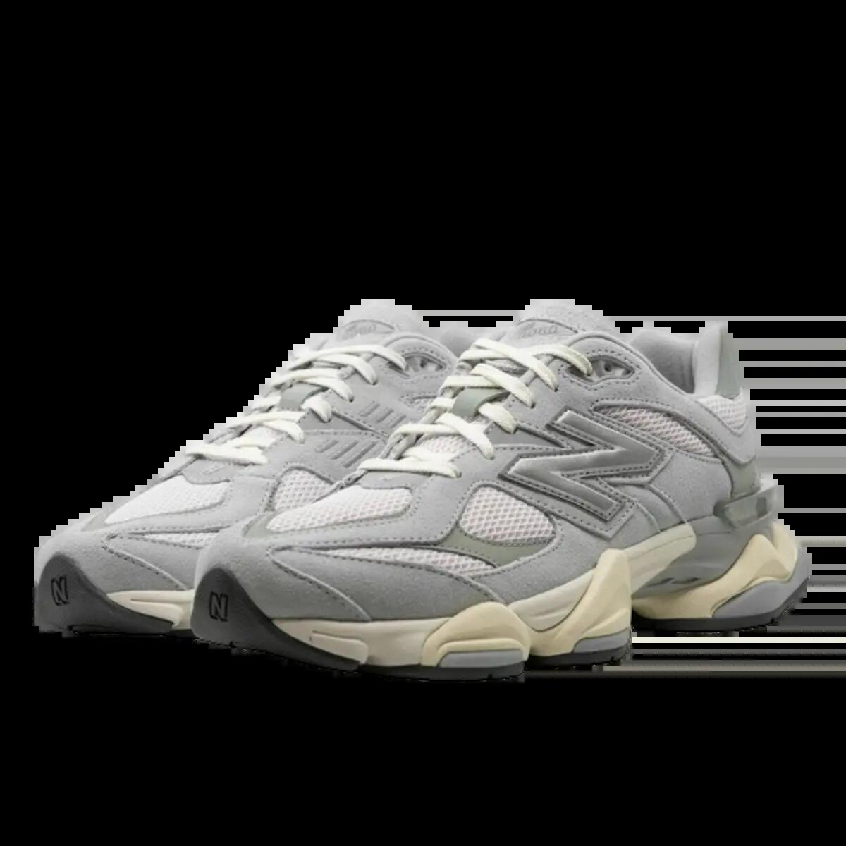 NEW BALANCE picture