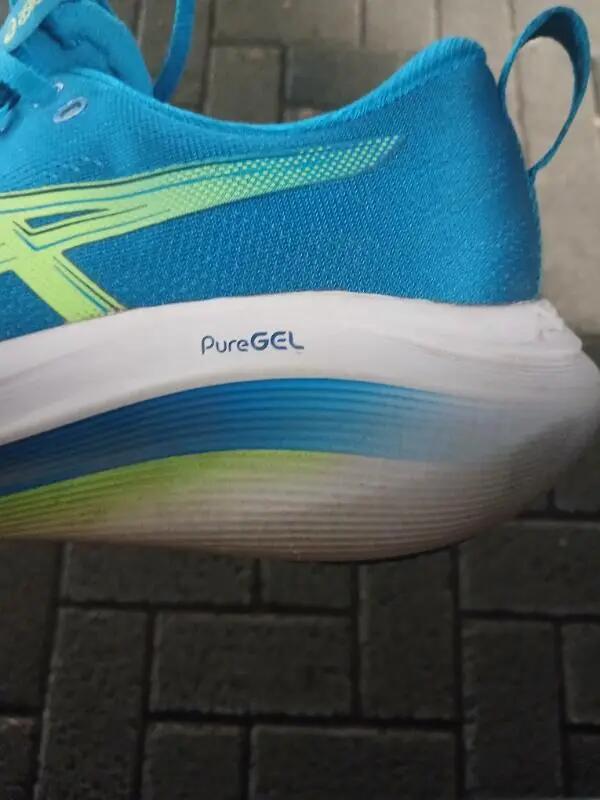 Entre Particuliers - Asics GEL ZIRUSS 9 5/5