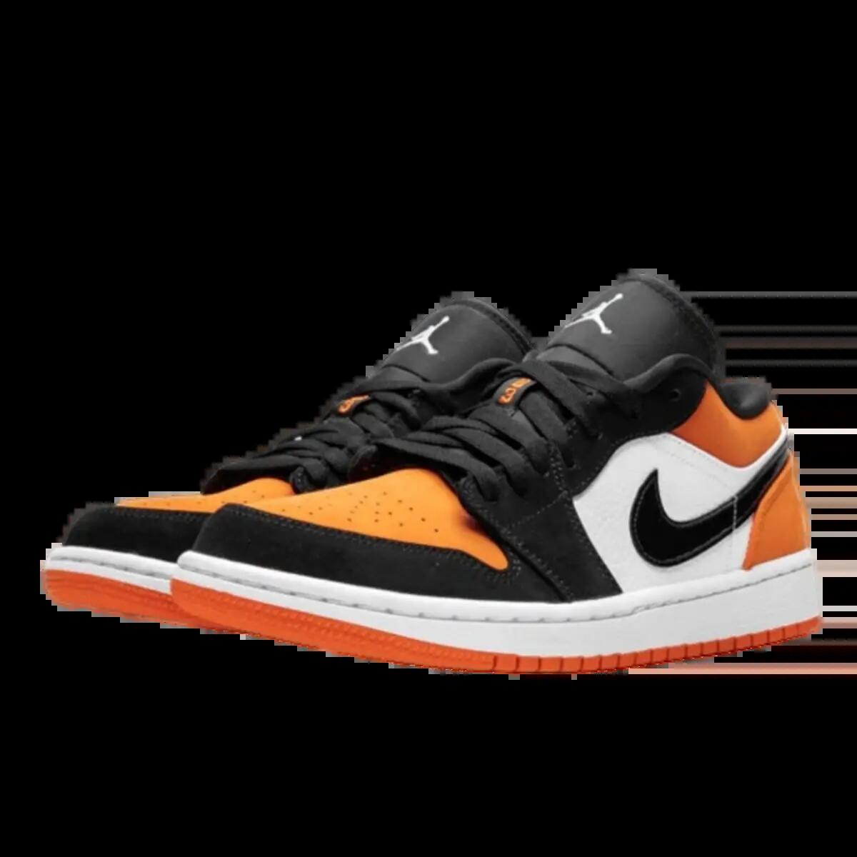 Scarpe  1 Low Shattered Backboard 2/4