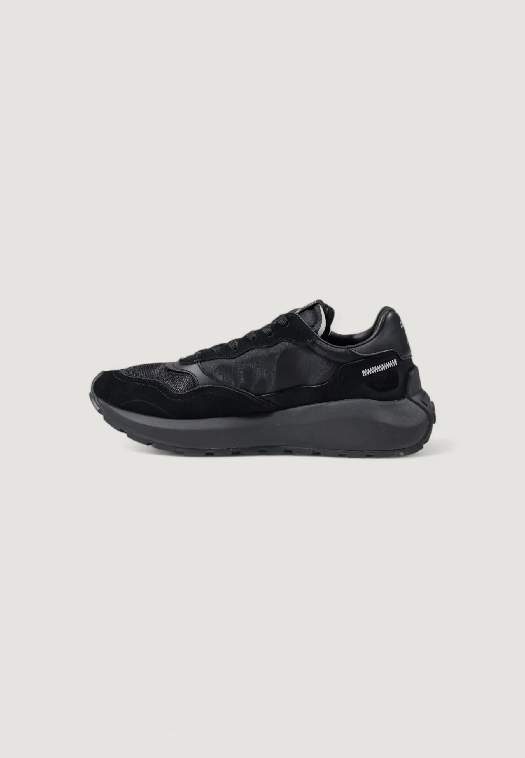 baskets  HOMME NOIR 4/6